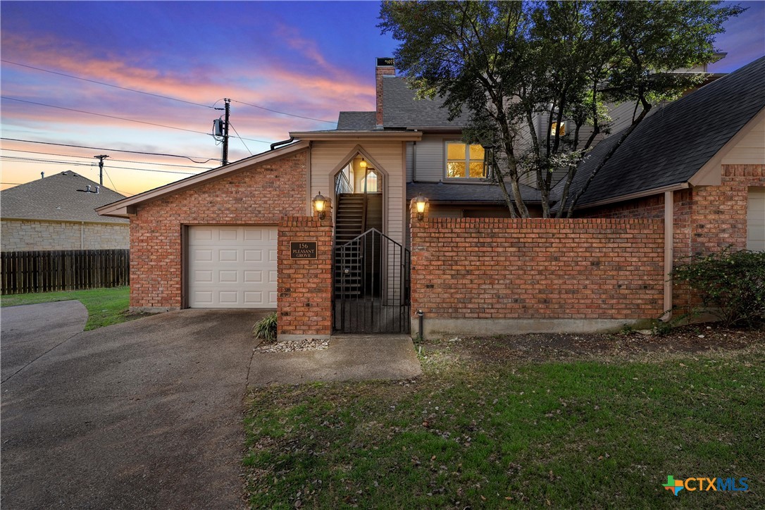 156 Pleasant Grove Lane, Woodway, TX 76712 — photo 1