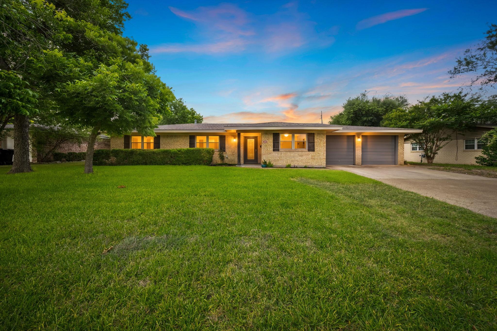 111 Welton, Temple, TX 76501 — photo 1