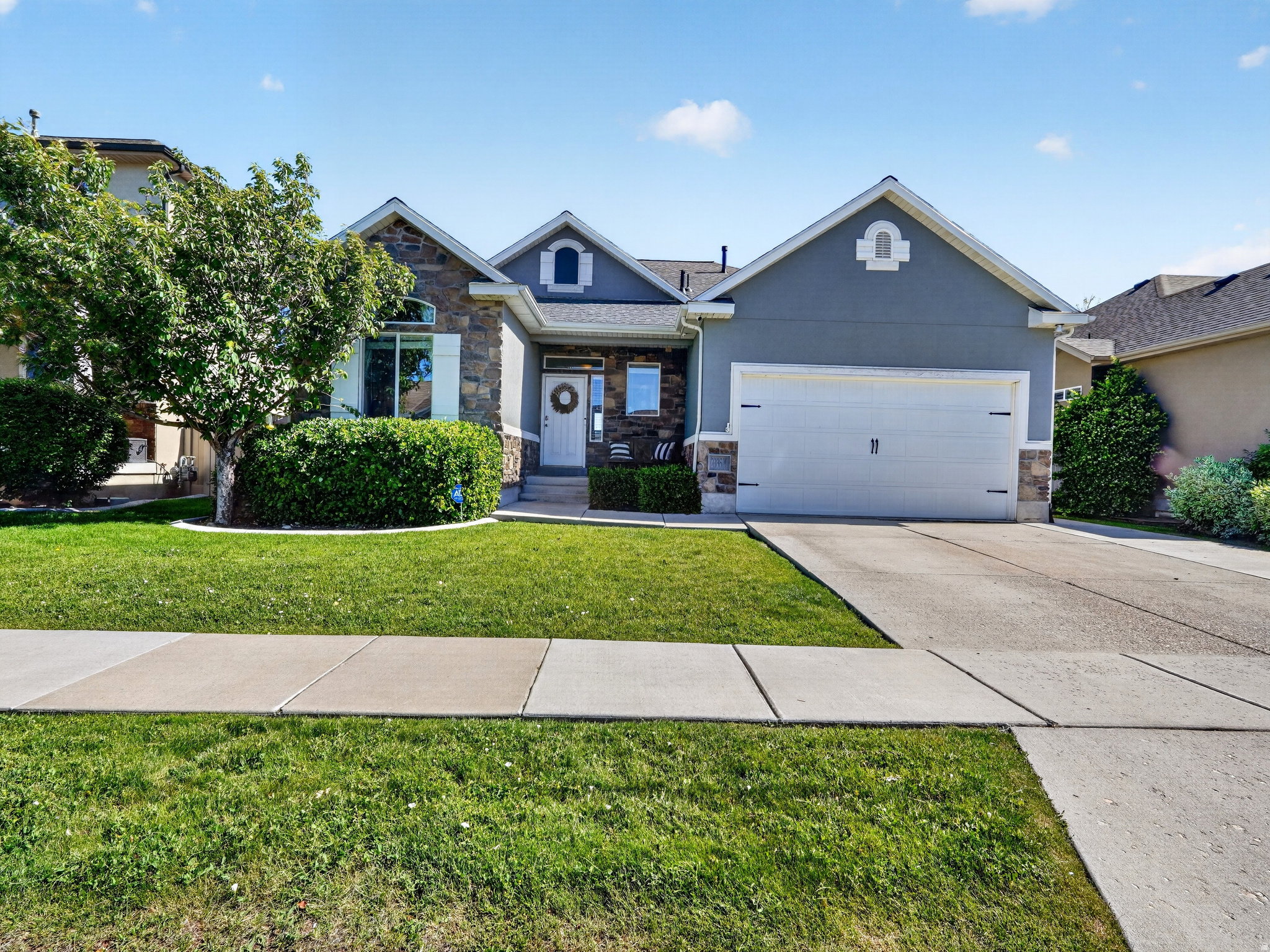 2335 W FIELD STONE WAY, Layton, UT 84041 — photo 1
