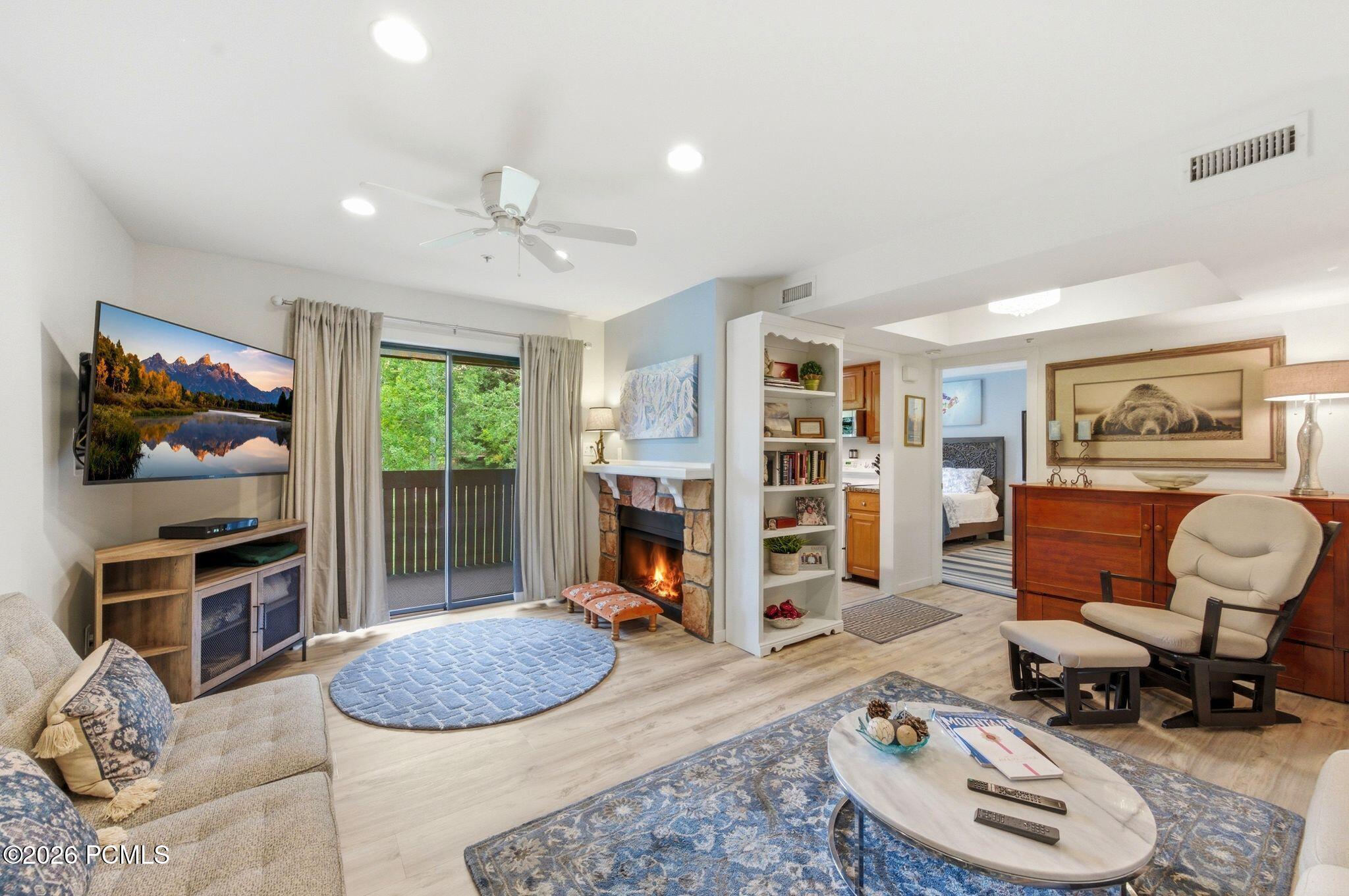6831 N 2200 Apt 12c, Park City, UT 84098 — photo 1