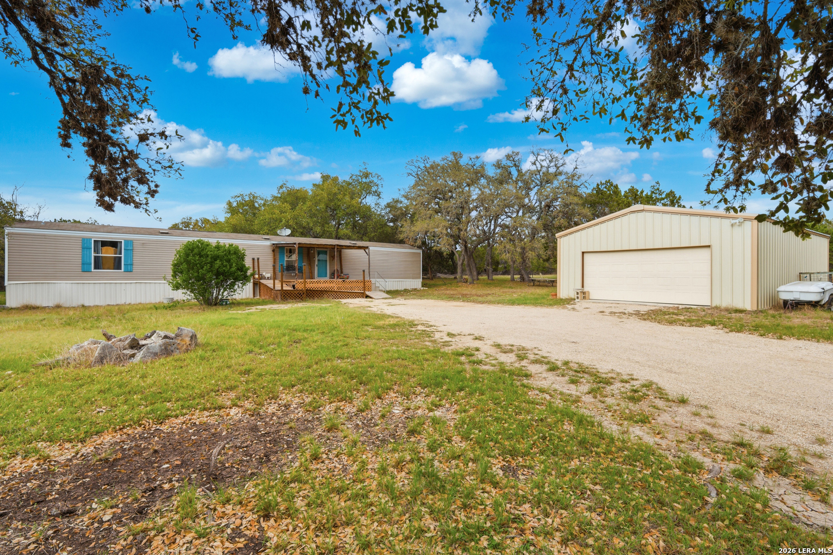 169 Oak Hollow Drive, , 78063 — photo 1