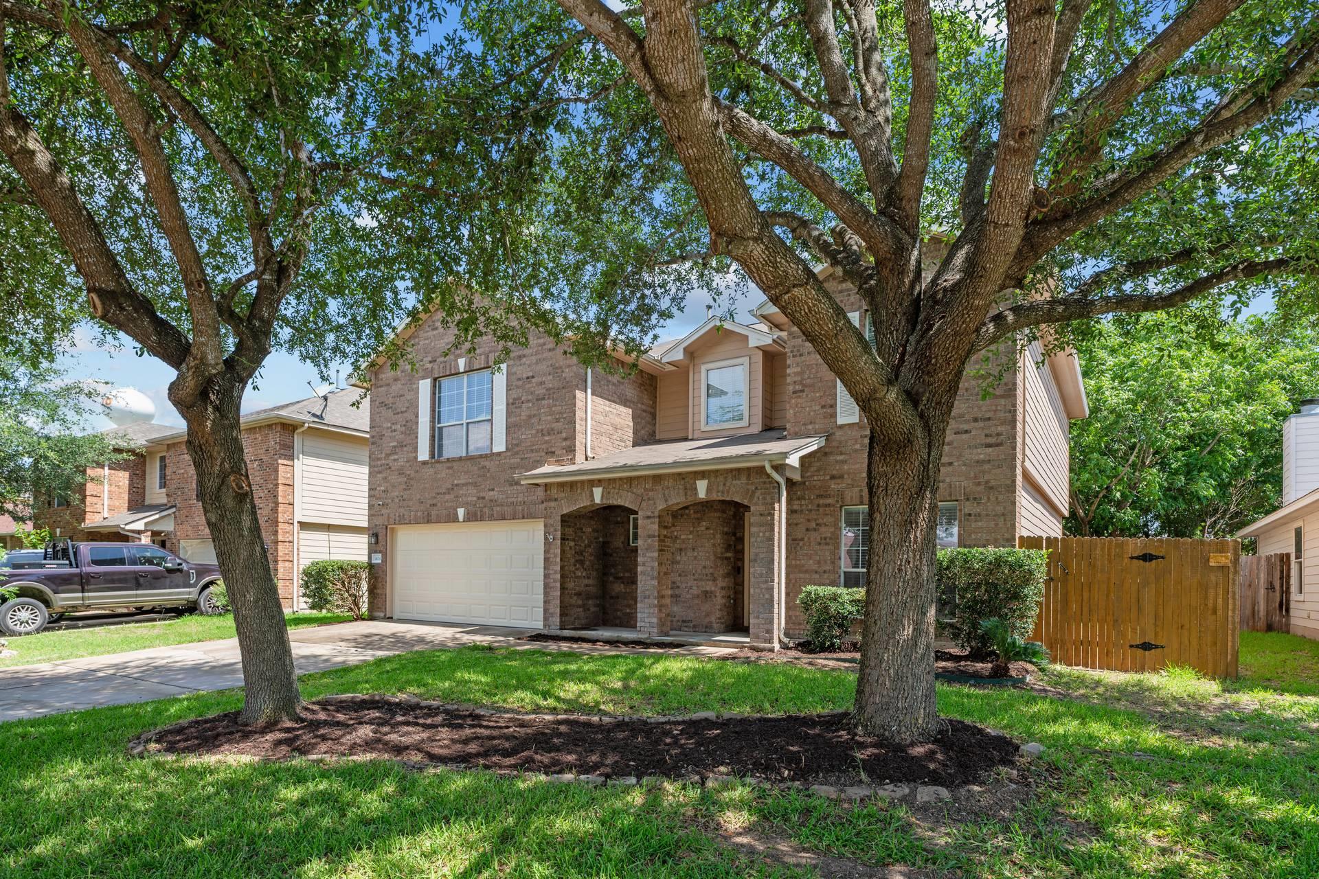1404 Delia Chapa, Hutto, TX 78634 — photo 1