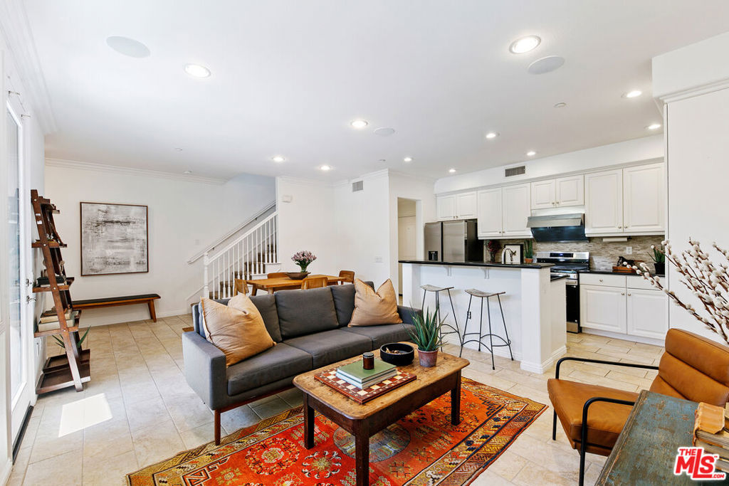 1572 Silver Shadow Drive, Newbury Park, CA 91320 — photo 1