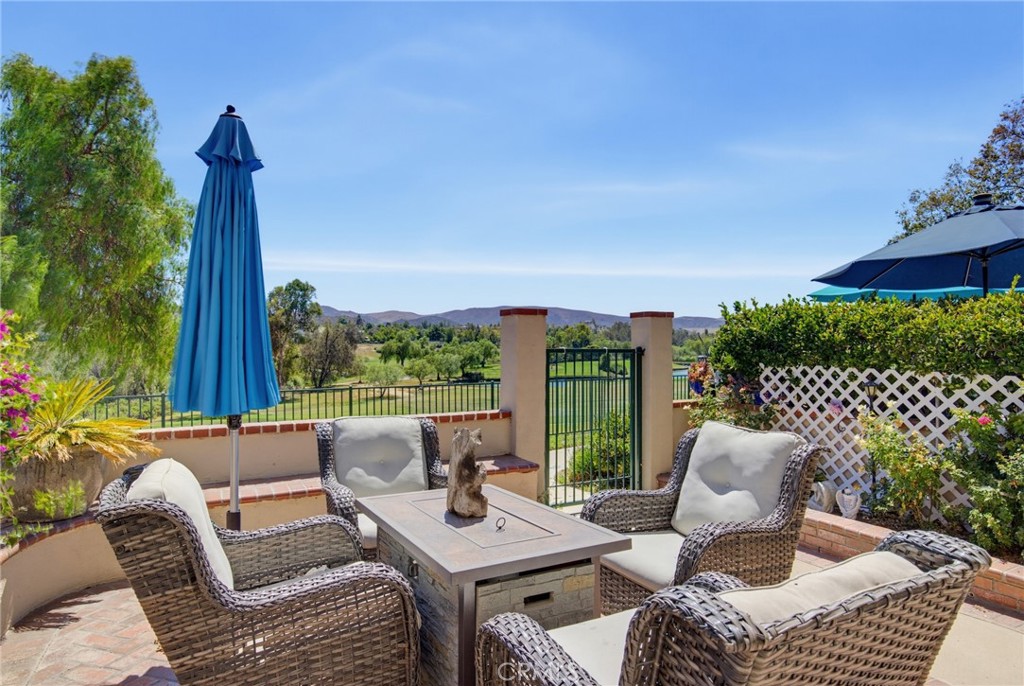 334 Country Club C, Simi Valley, CA 93065 — photo 1