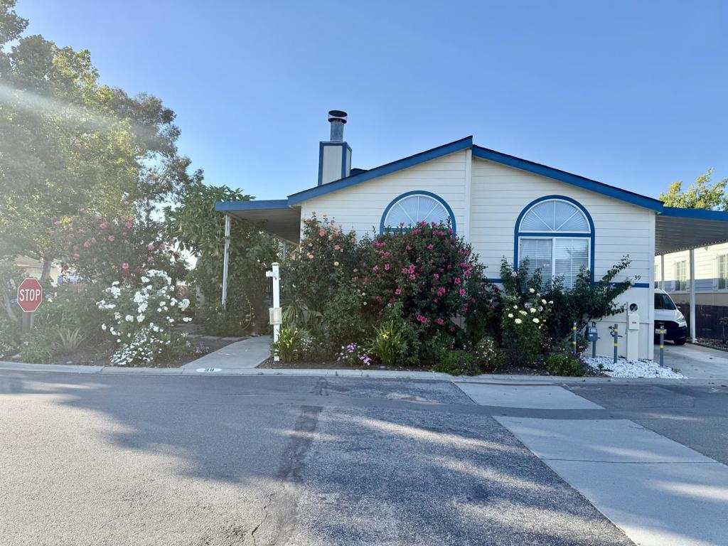 1220 Tasman 39, Sunnyvale, CA 94089 — photo 1