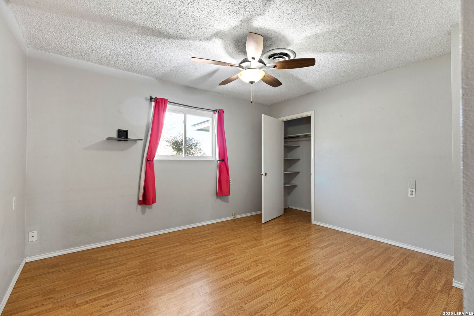 322 Lantana Ln, ,  78064 — photo 1
