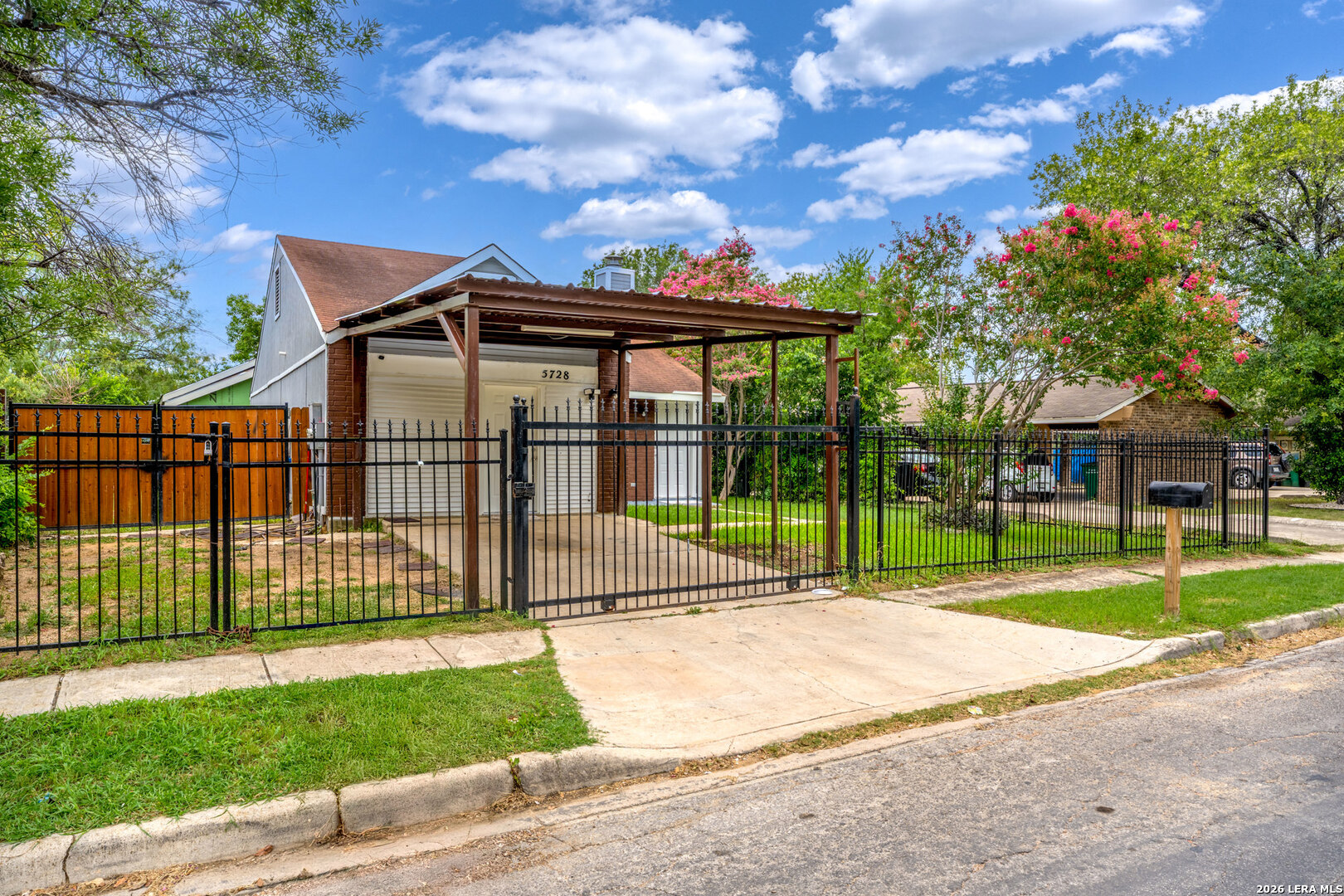 5728 HAREFIELD DR, , 78228 — photo 1