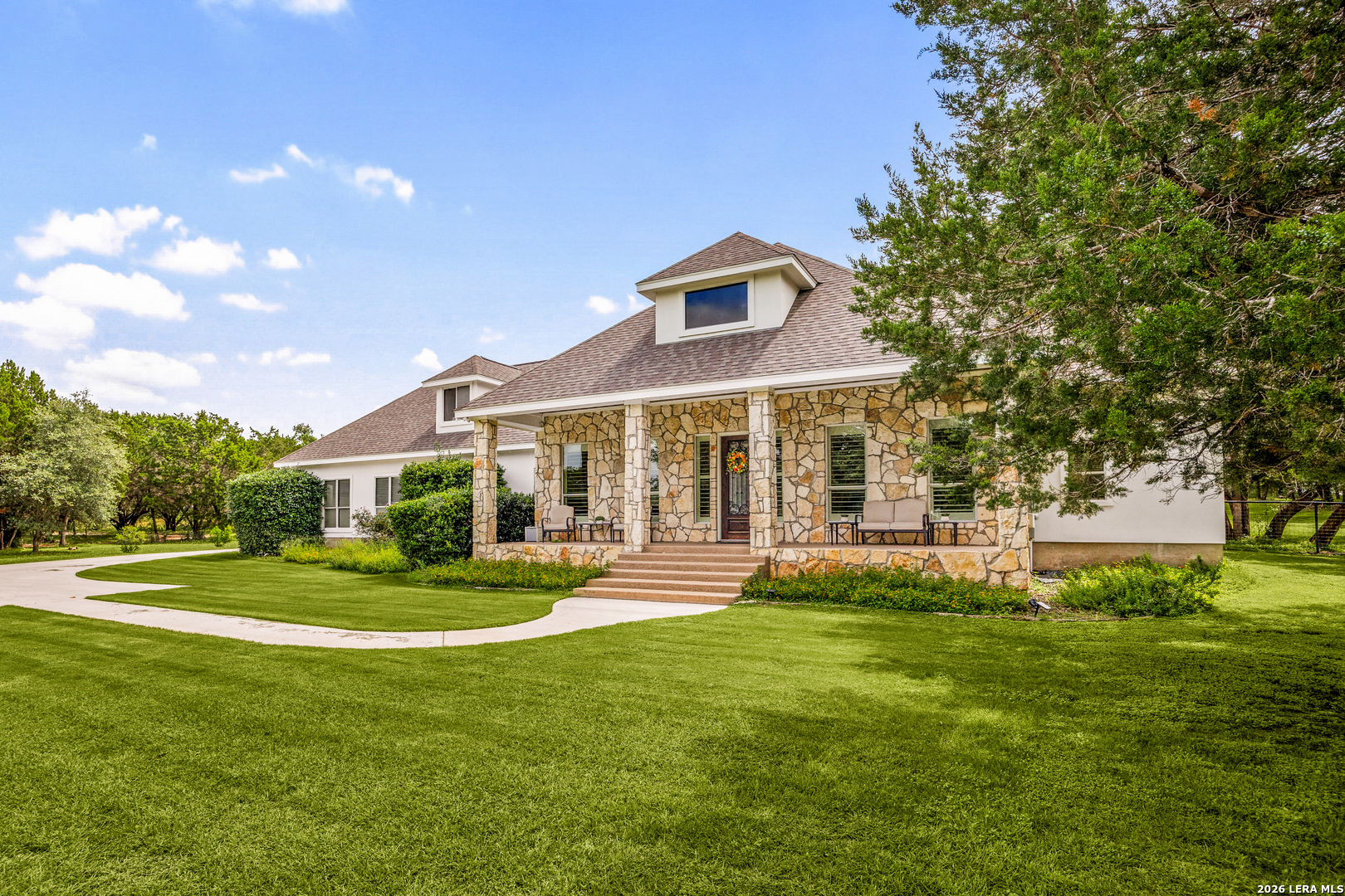 2628 Wild Cat Roost, New Braunfels, TX 78132 — photo 1