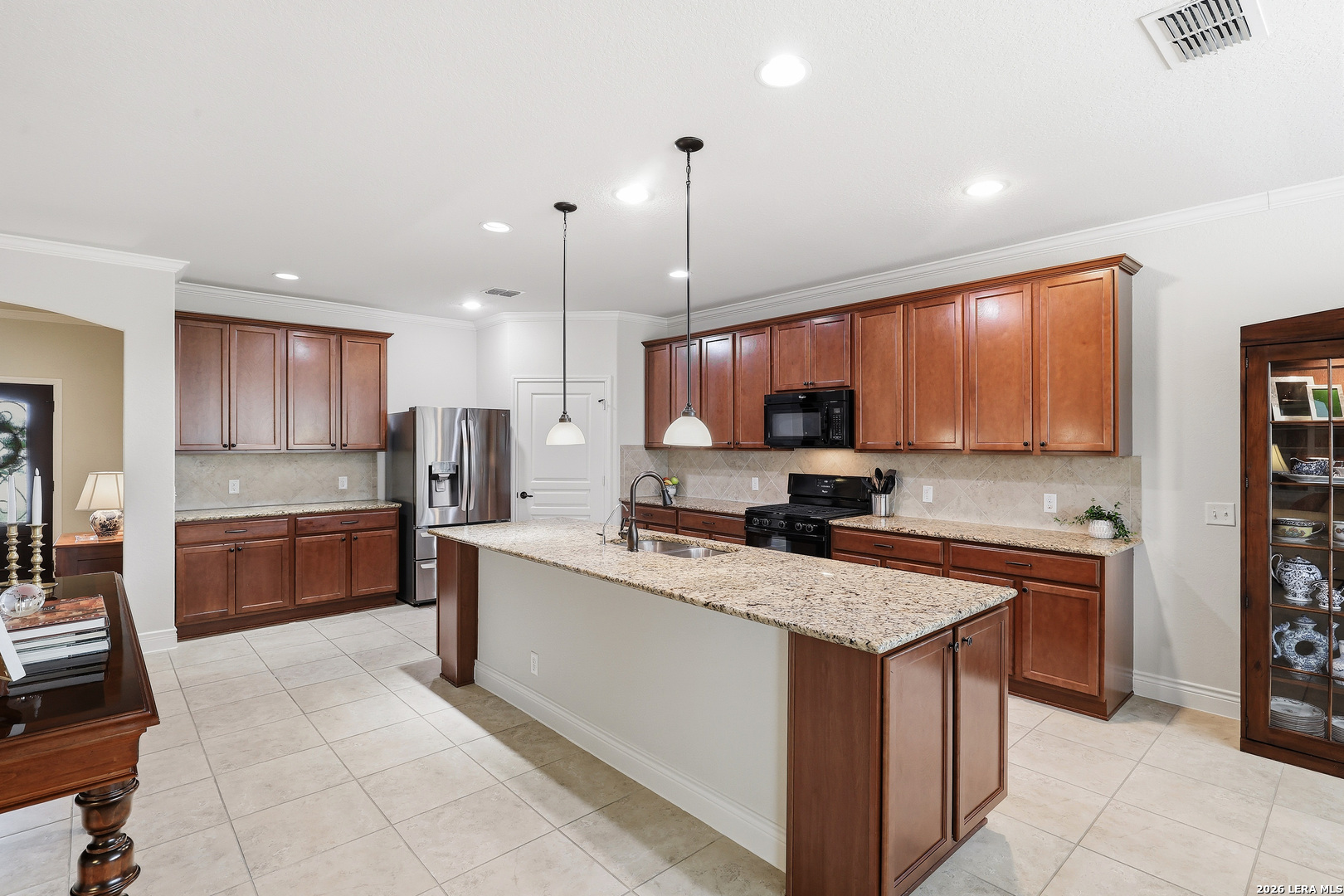 3902 Claret Cup, , 78253 — photo 1