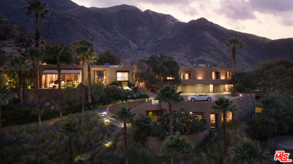 555 N Patencio Road, Palm Springs, CA 92262 — photo 1