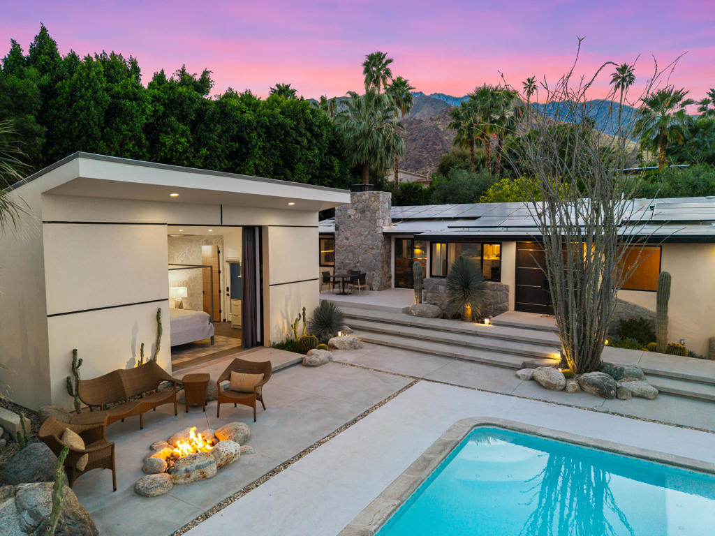 623 W Chino Canyon Road, Palm Springs, CA 92262 — photo 1