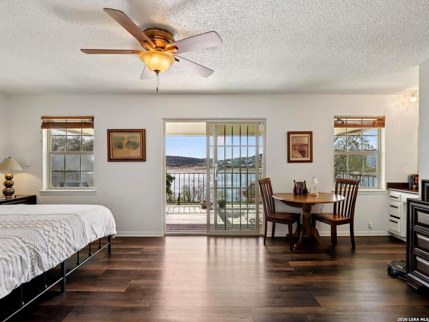 127 Cedar Tree Ln, ,  78133 — photo 1