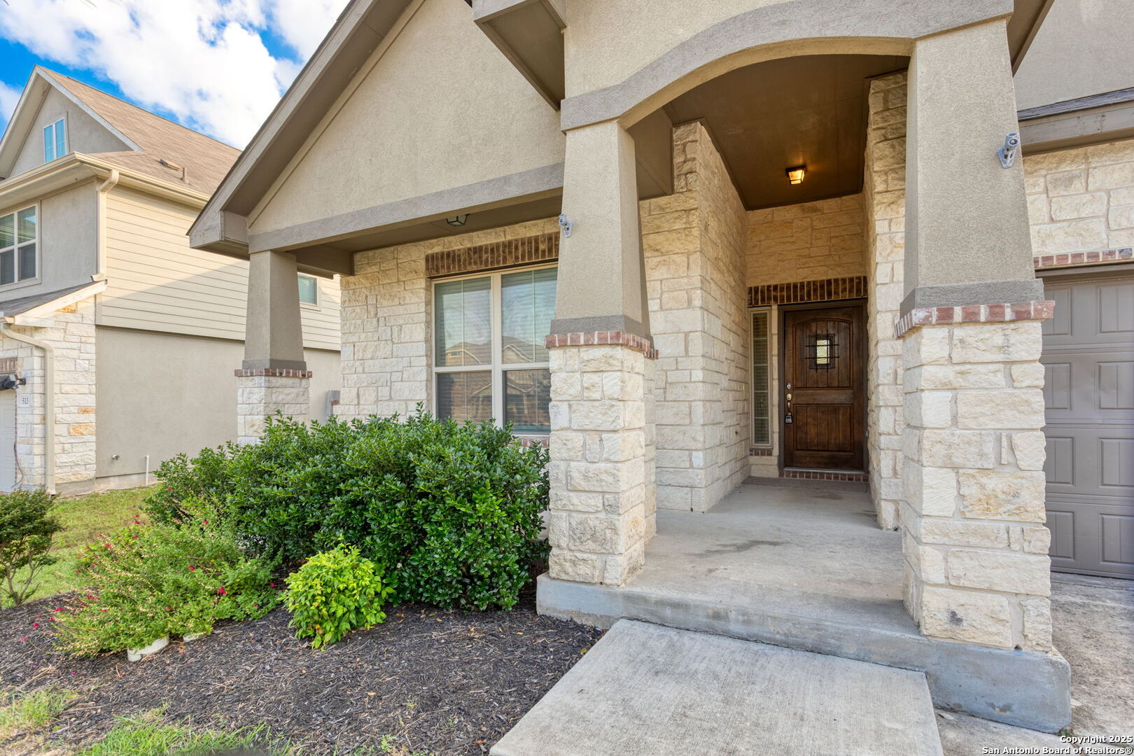 601 Saddle Villa, , 78108 — photo 1