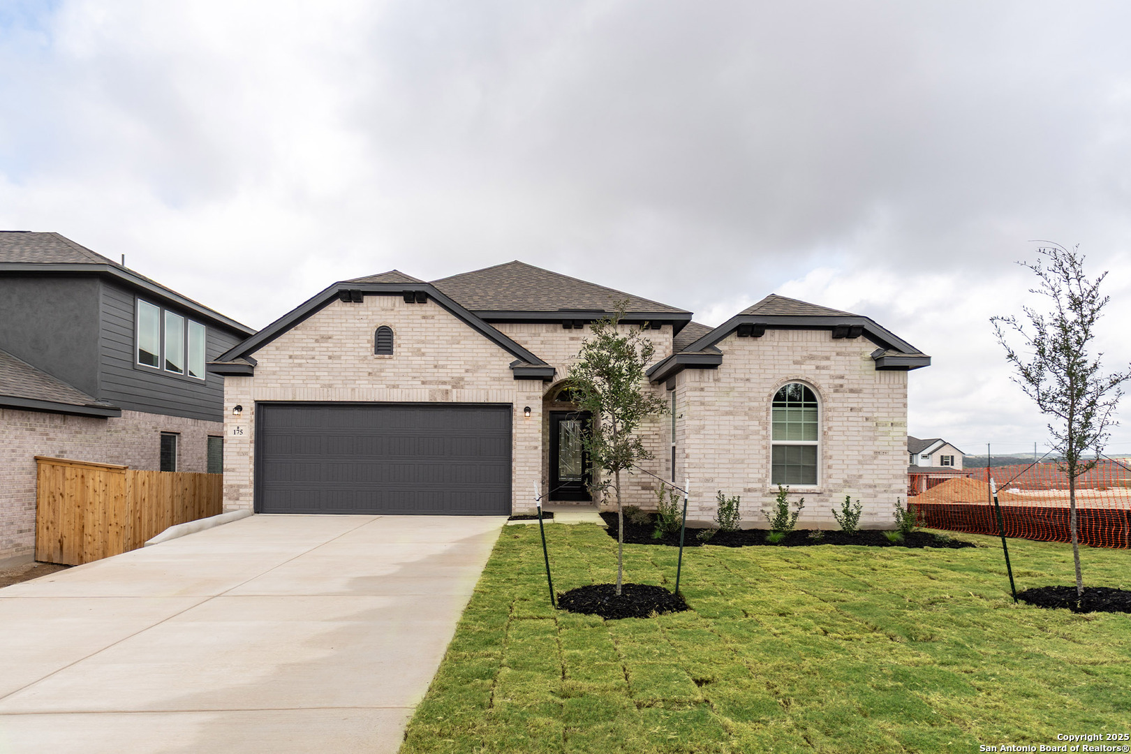 175 Hazel Way, ,  78066 — photo 1