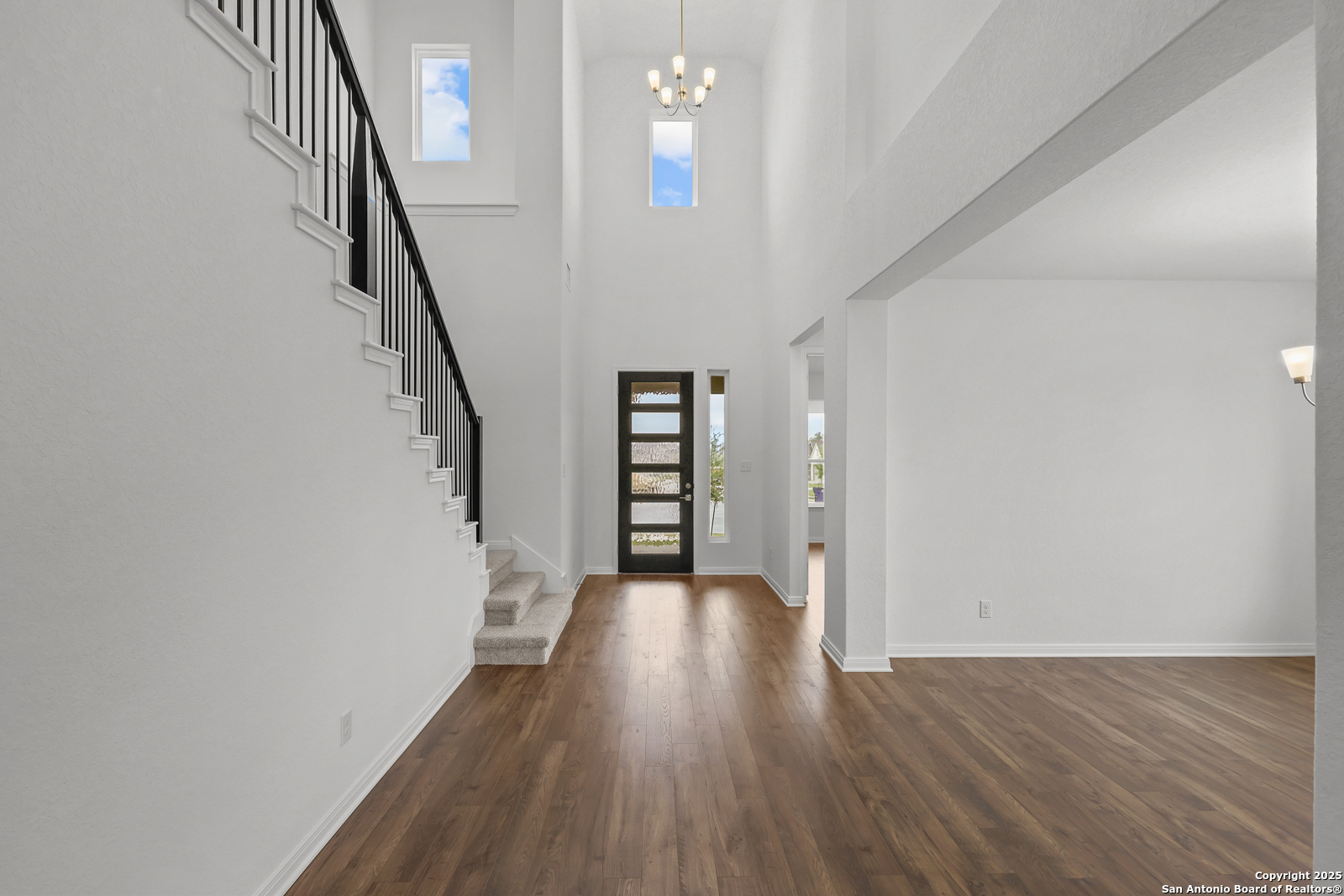 409 Foxtail Canyon, , 78108 — photo 1