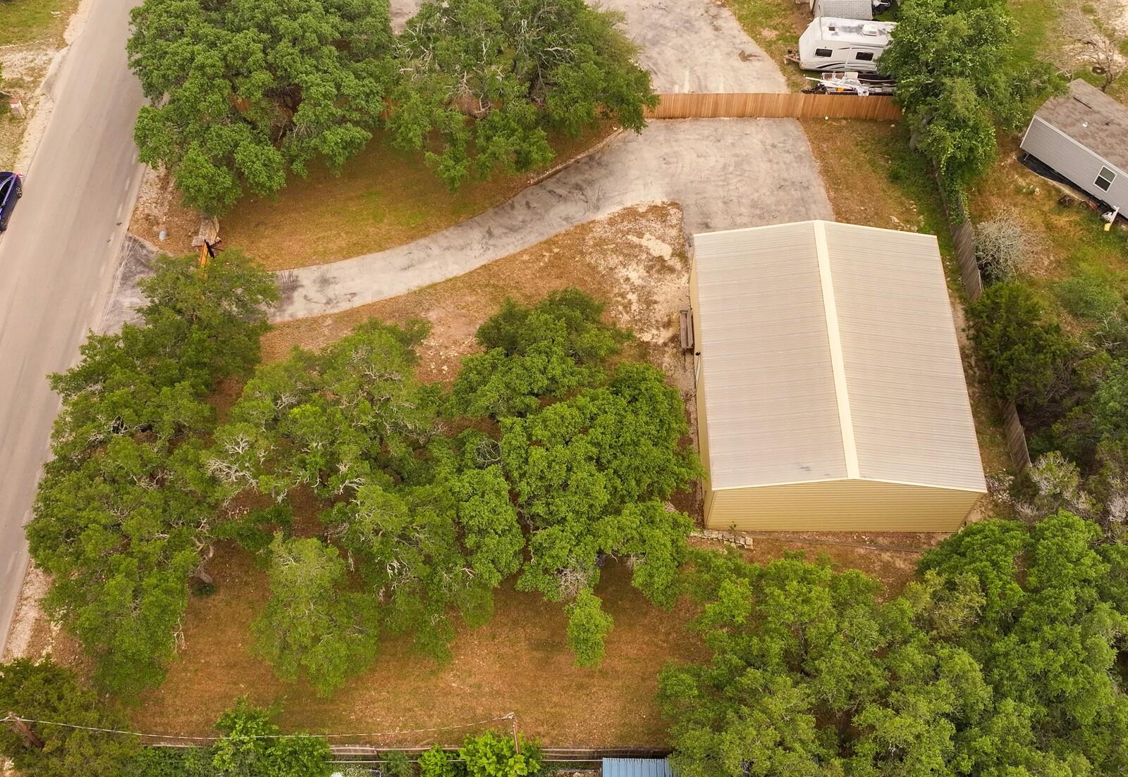 610 Tamarack Dr, Canyon Lake, TX 78133 — photo 1