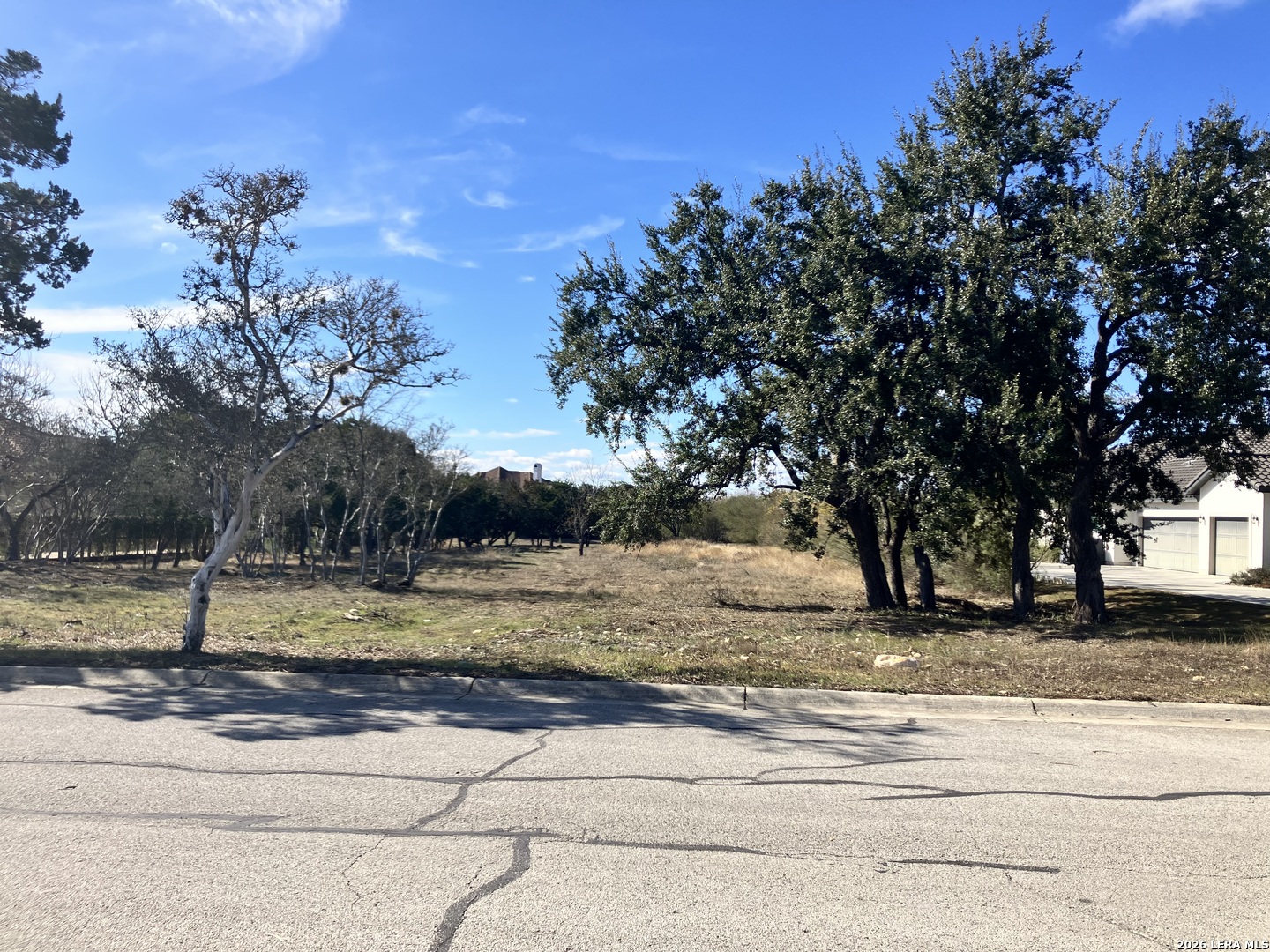 215 Wellesley Lndg, ,  78231 — photo 1