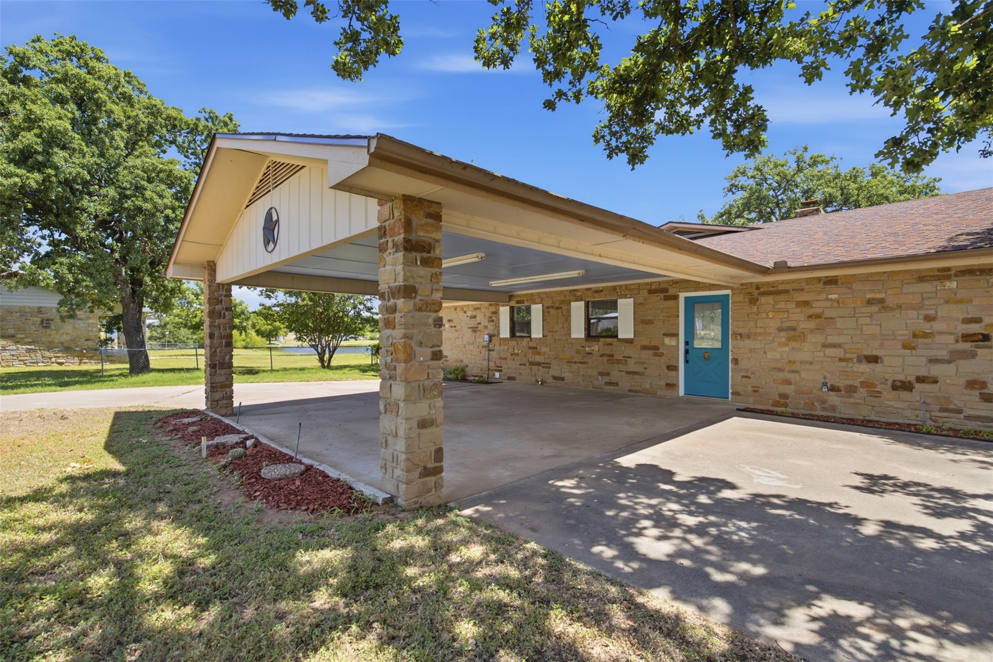 508 Pebble, Buchanan Dam, TX 78609 — photo 1