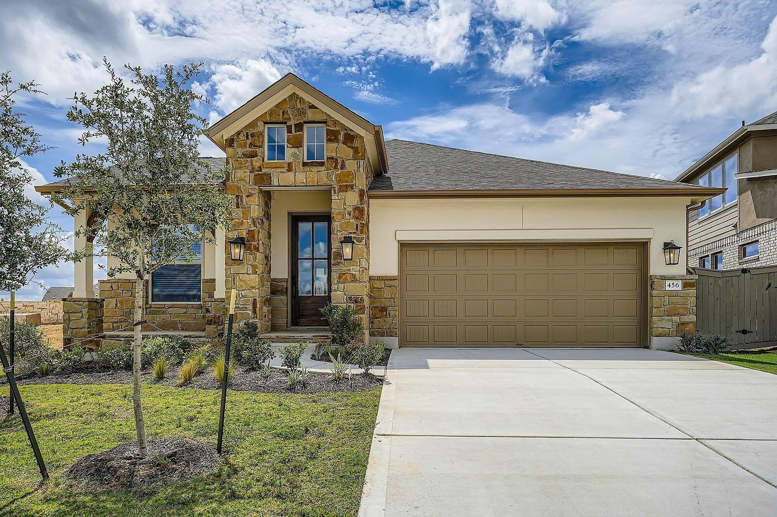456 Brandywine, Hutto, TX 78634 — photo 1