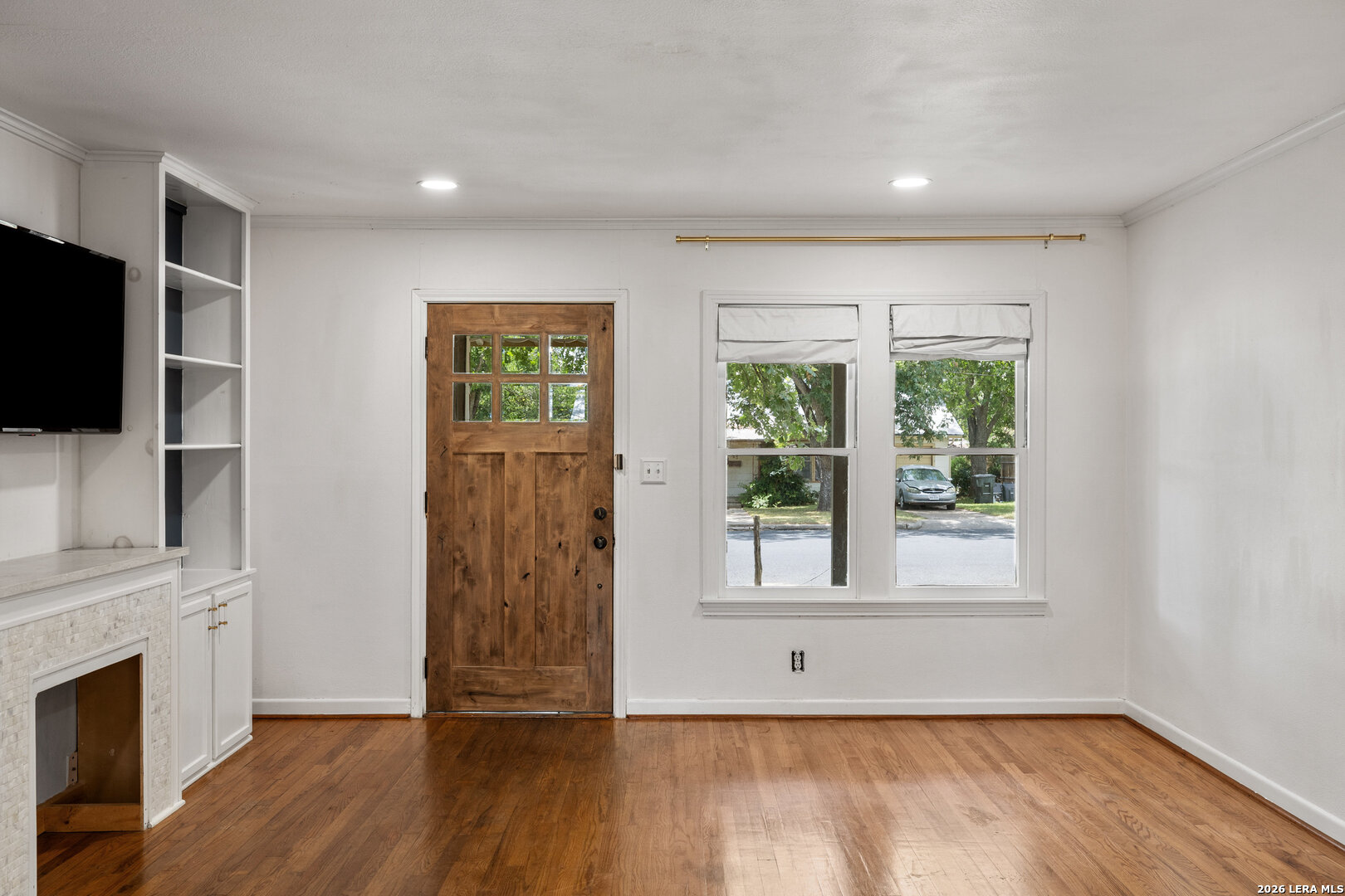 106 Mulberry, ,  78624 — photo 1