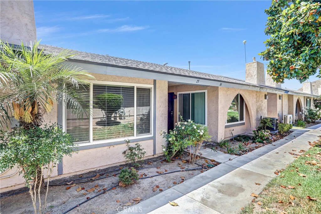 2891 Canyon Crest 15, Riverside, CA 92507 — photo 1