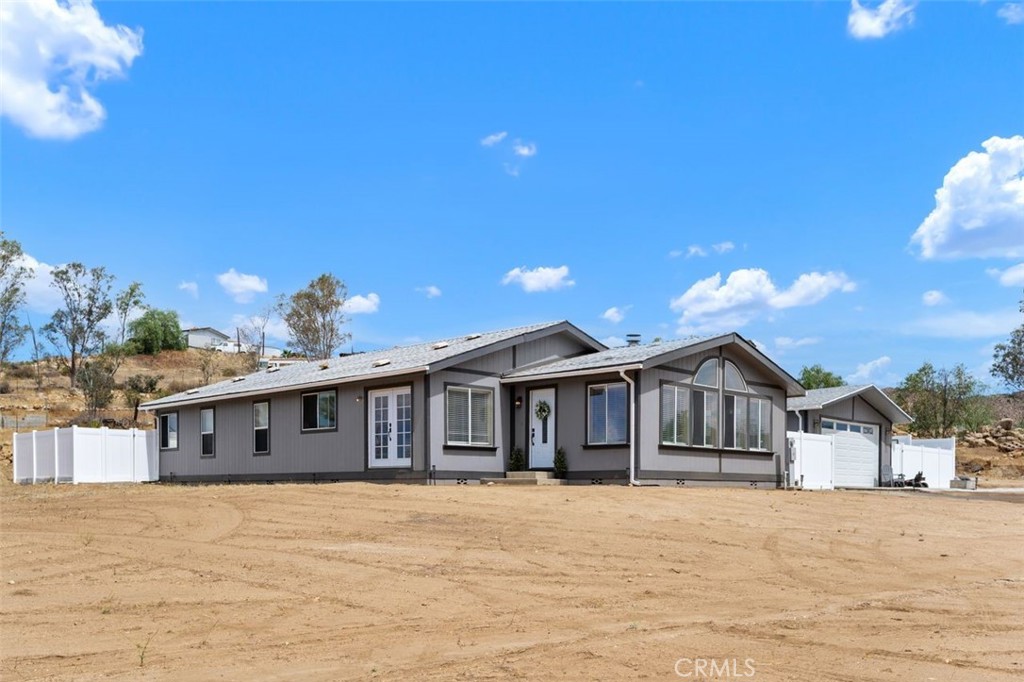 41981 Avenida Abril, Hemet, CA 92544 — photo 1