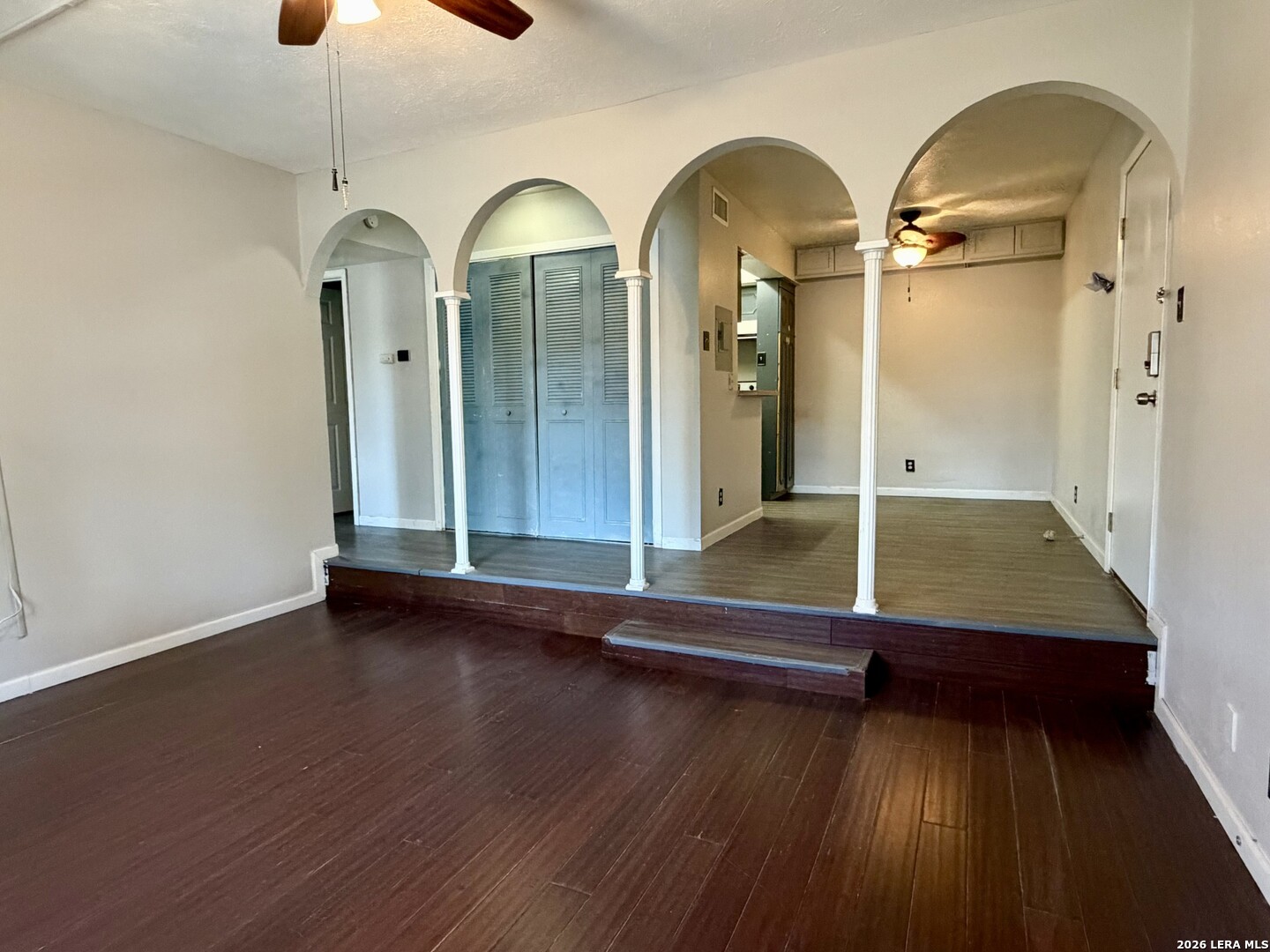170 De Chantle, , 78201 — photo 1
