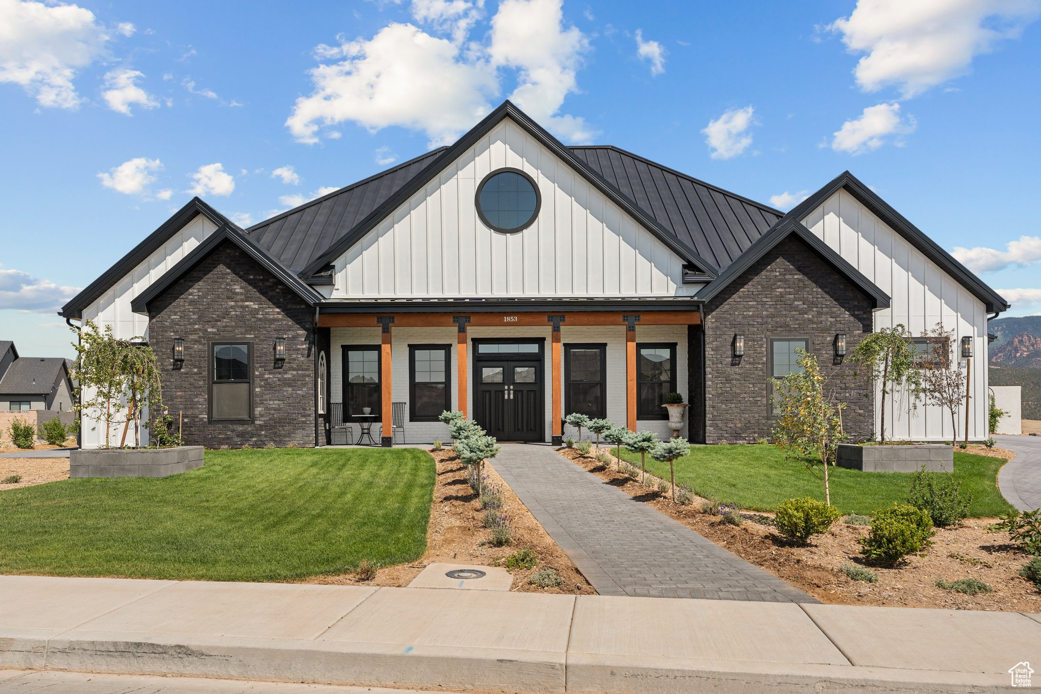 1853 S HARVEST LN, Cedar City, UT 84720 — photo 1