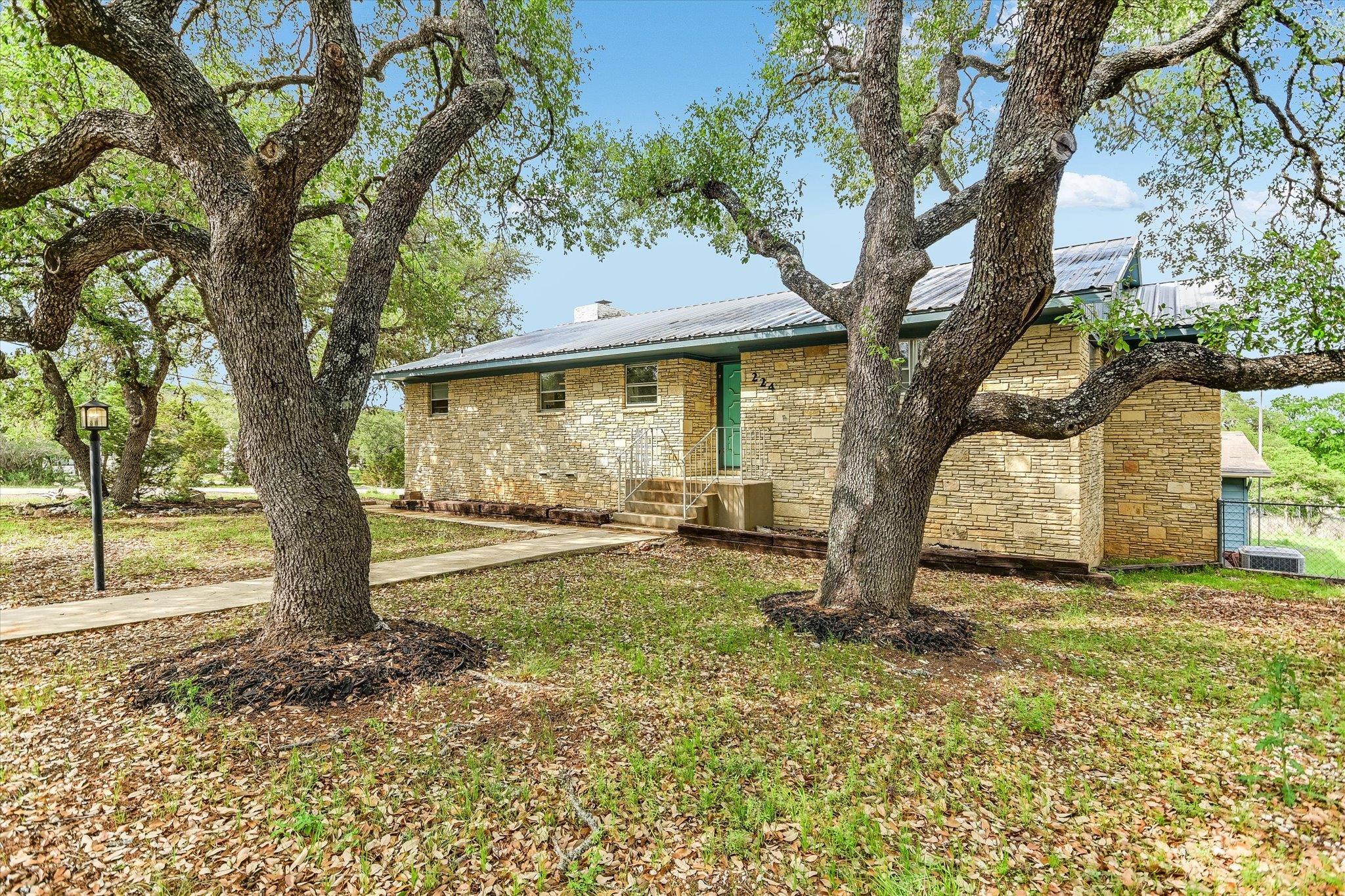 224 Circle, Canyon Lake, TX 78133 — photo 1