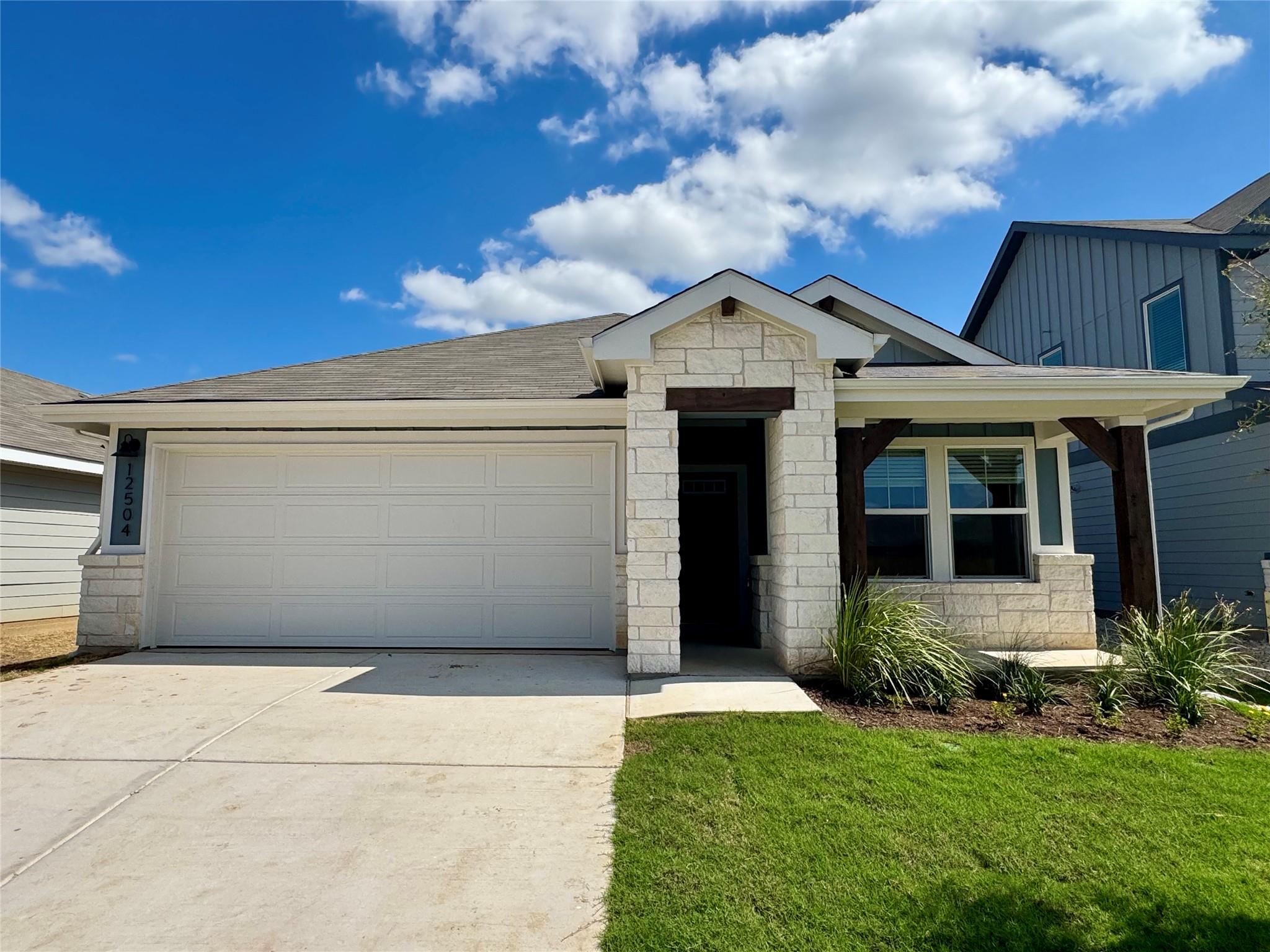 12504 Saint Thomas, Del Valle, TX 78617 — photo 1