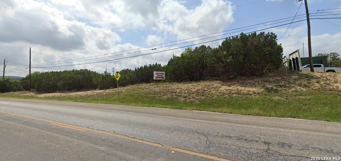 - FM 306, ,  78133 — photo 1