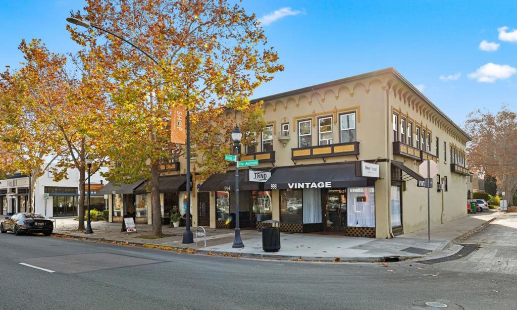 994 The Alameda, San Jose, CA 95126 — photo 1