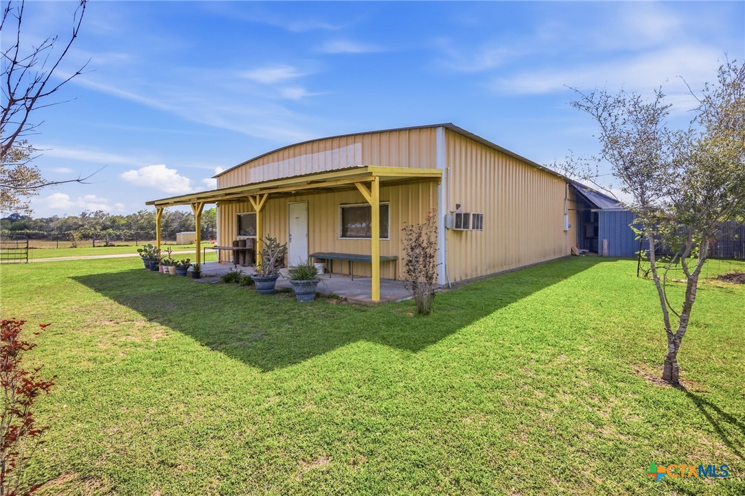 3278 State Highway 172, Ganado, TX 77962 — photo 1