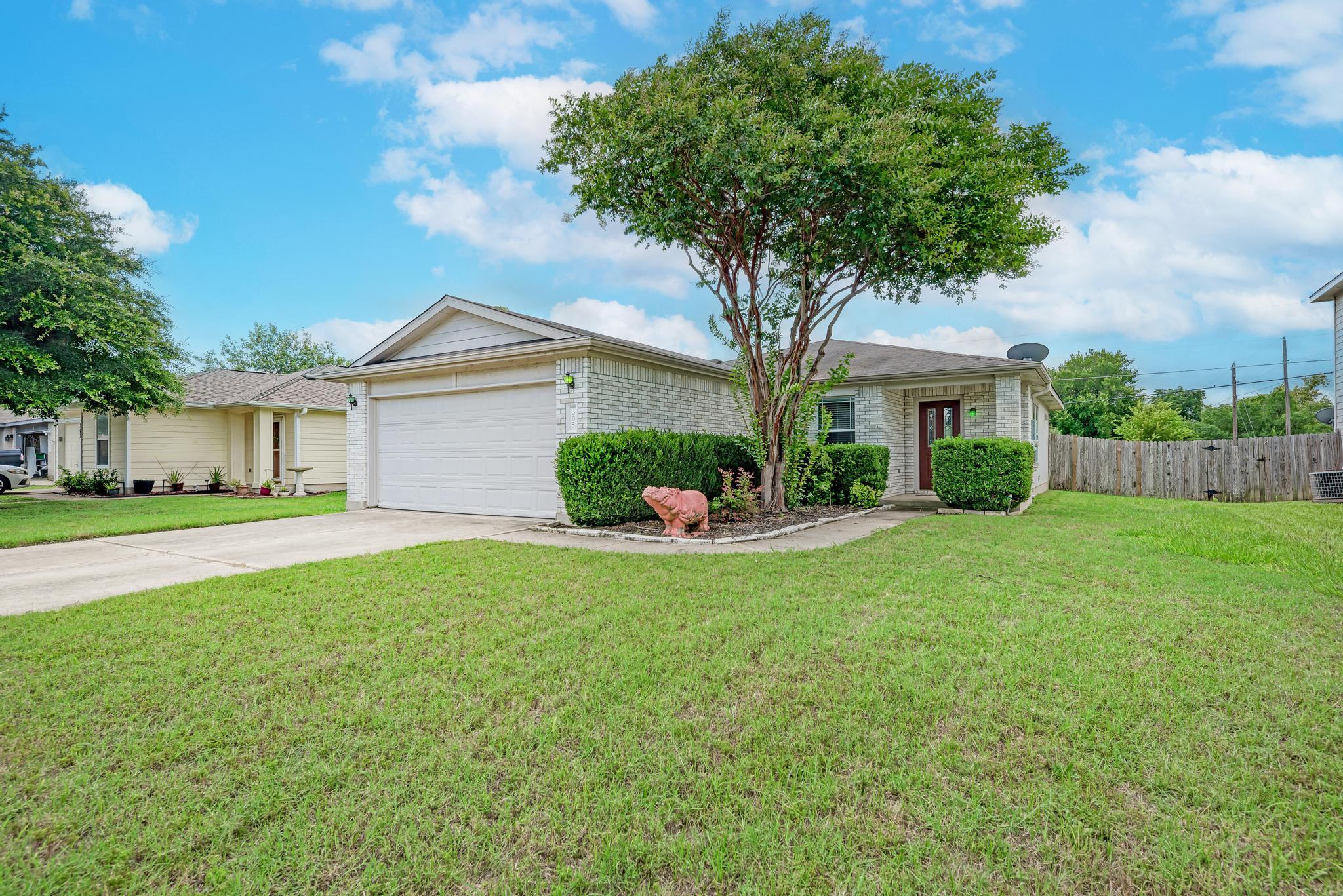 305 Creek Ledge, Hutto, TX 78634 — photo 1