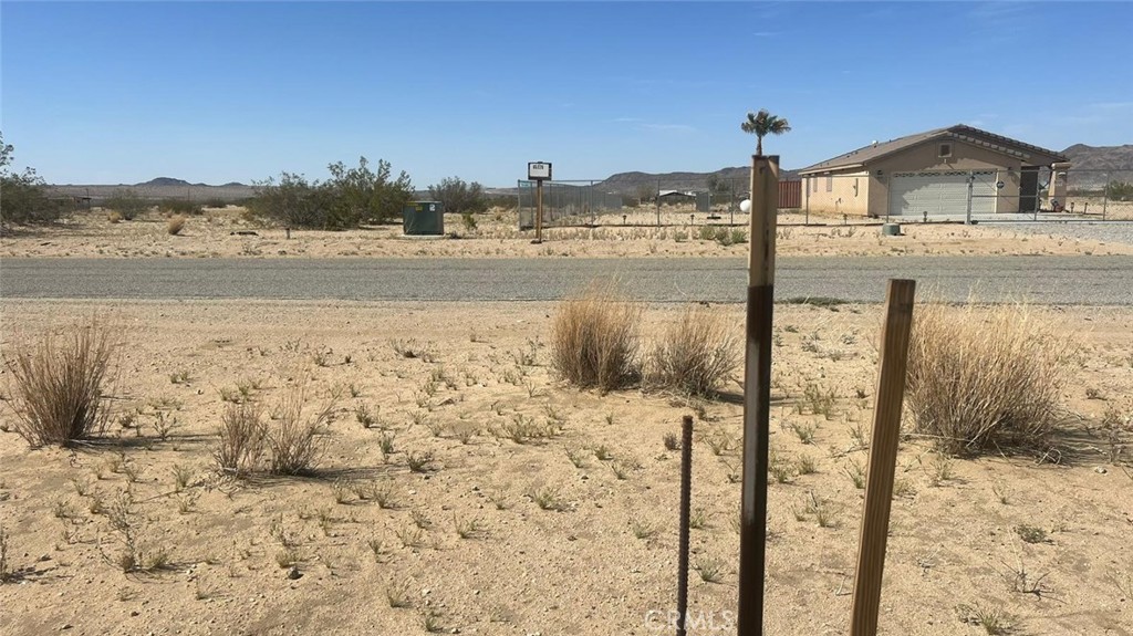 65145 E Broadway & 4th St, Joshua Tree, CA 92252 — photo 1