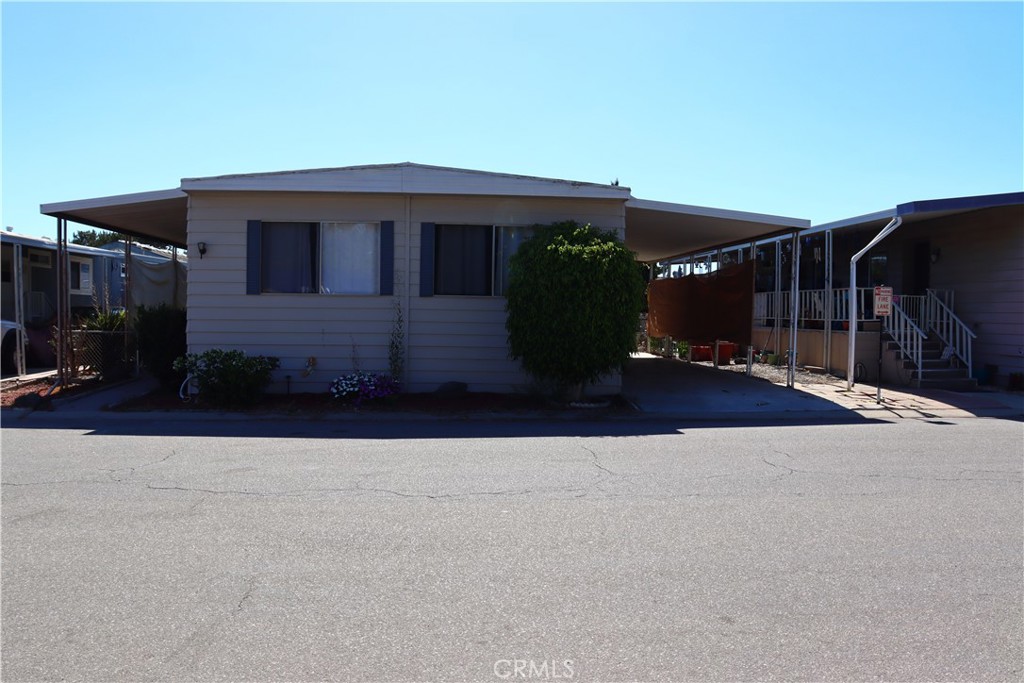 142 Via Rosal, Camarillo, CA 93012 — photo 1
