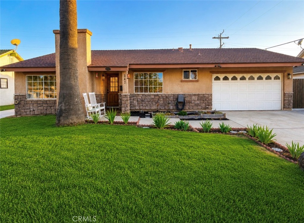 342 E Gilmore Drive, Corona, CA 92879 — photo 1