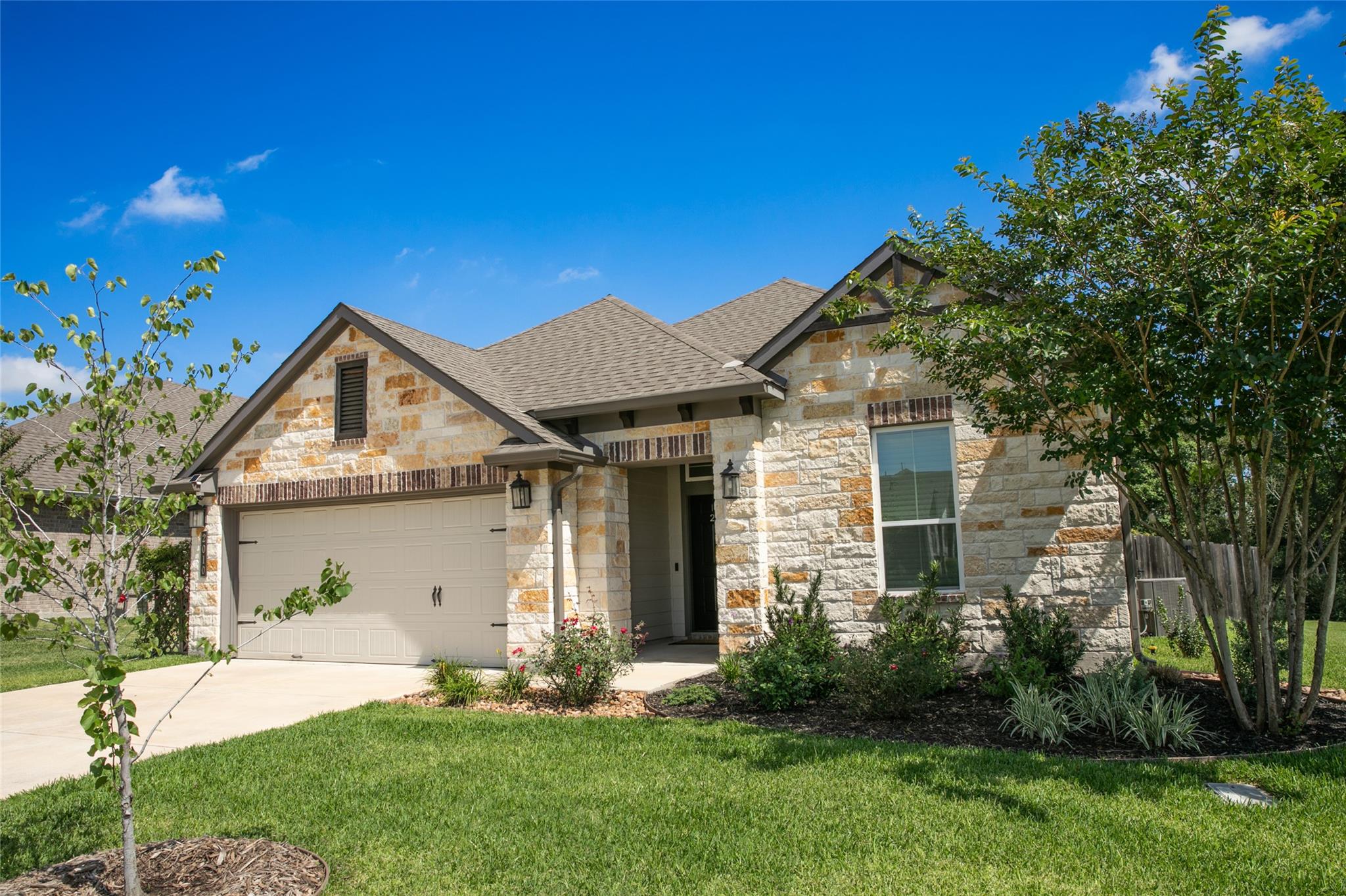 2010 Winepress, Brenham, TX 77833 — photo 1