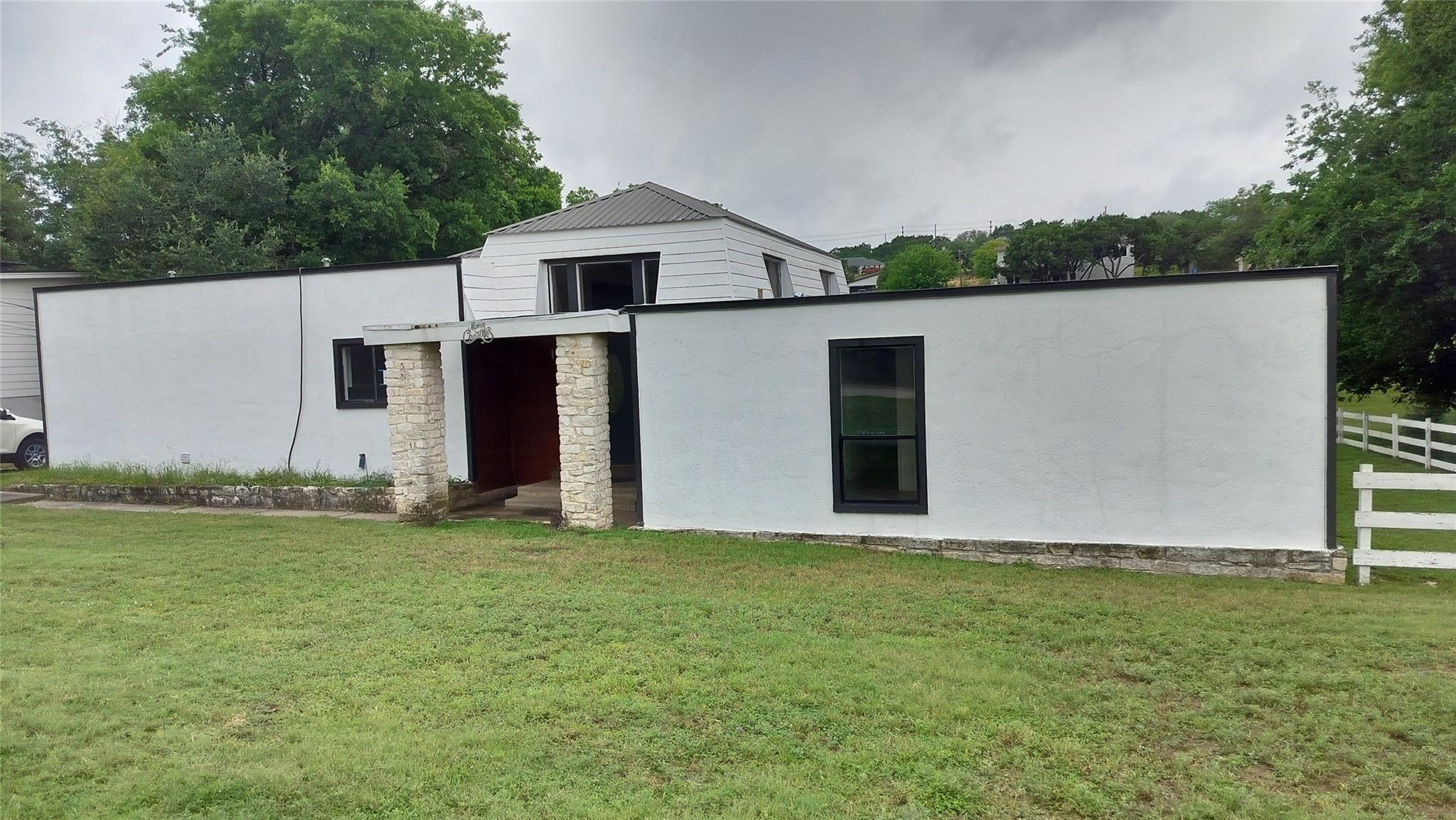 20707 Greenpark, Lago Vista, TX 78645 — photo 1