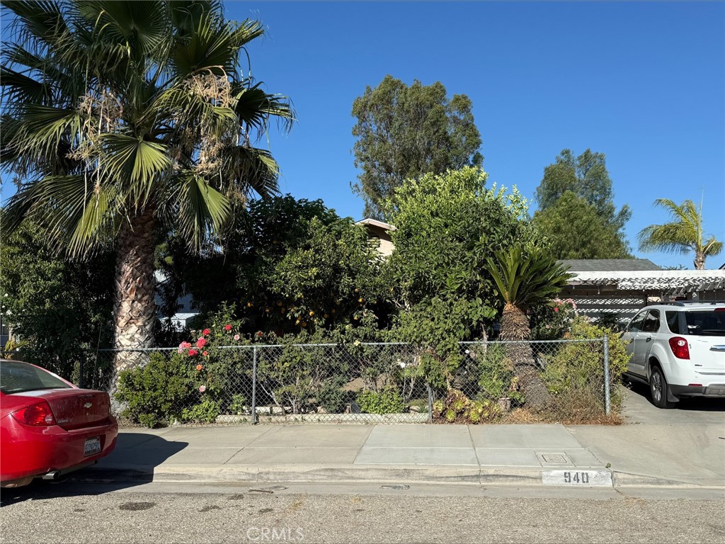 940 Marlyce, Hemet, CA 92543 — photo 1