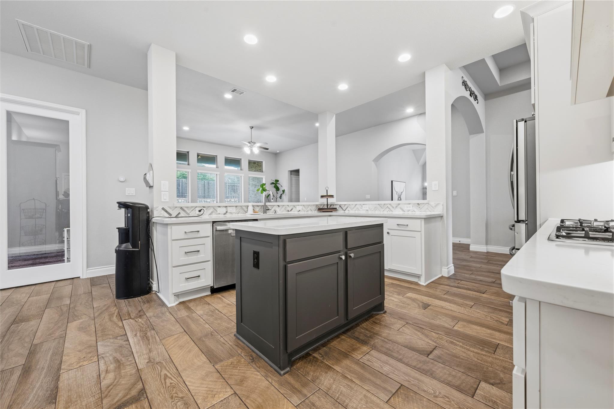 140 Catani, Georgetown, TX 78628 — photo 1