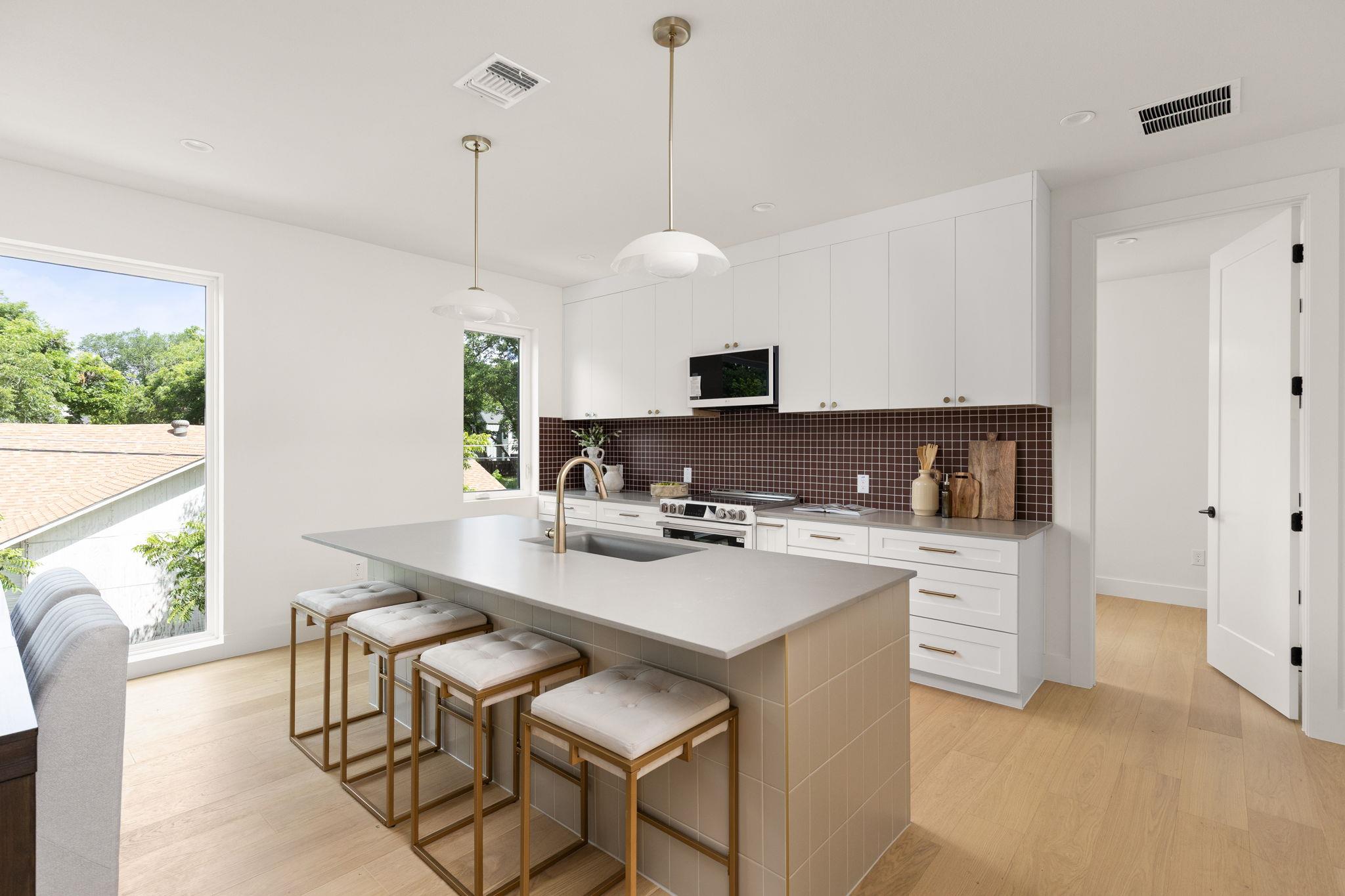 3524 Gonzales, Austin, TX 78702 — photo 1
