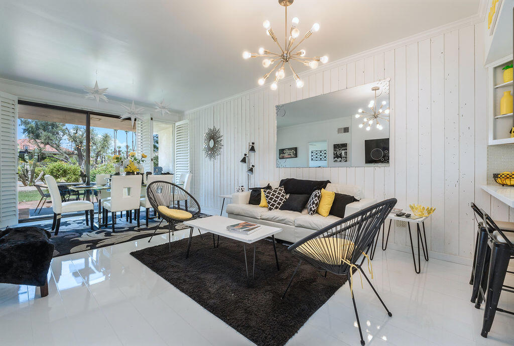 689 N Majorca Circle, Palm Springs, CA 92262 — photo 1