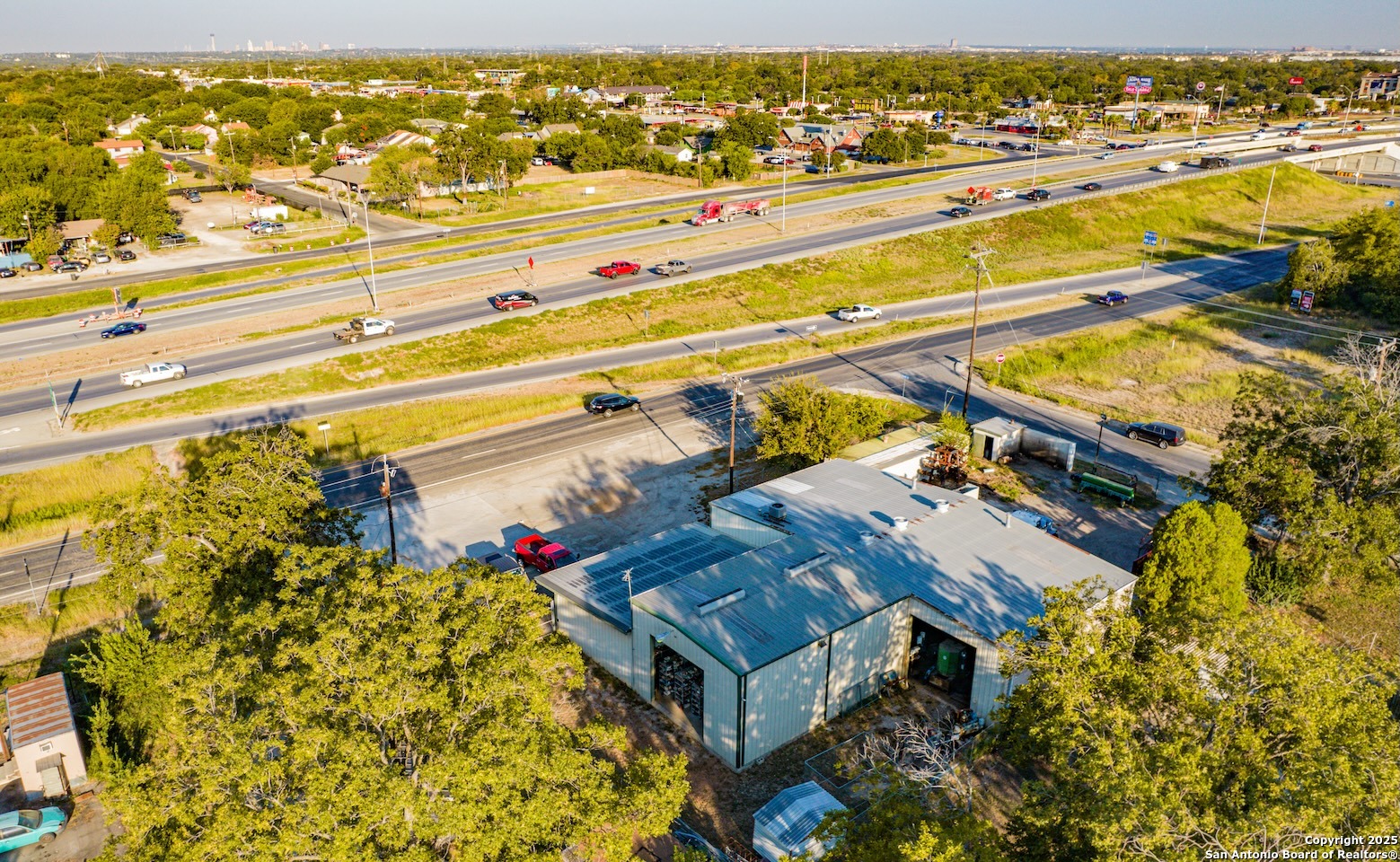 2510 SE Loop 410 Acc Rd, San Antonio, TX 78222 — photo 1