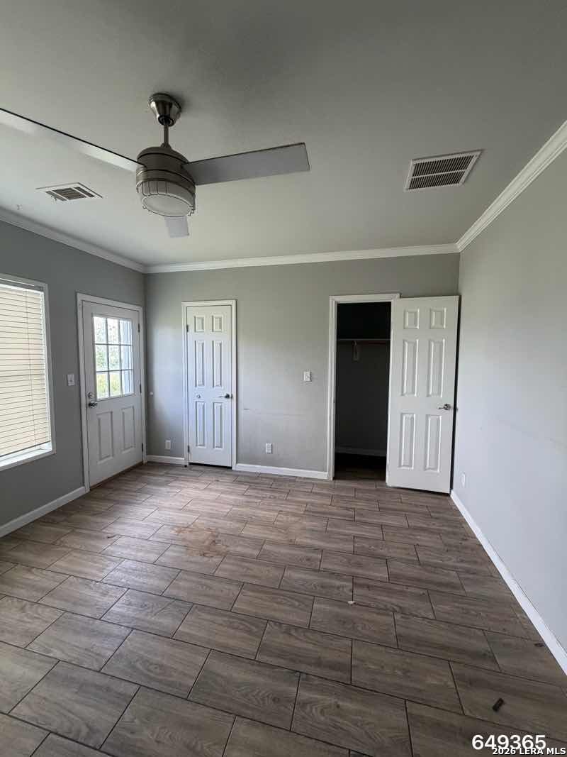 740 COUNTY ROAD 211, , 77962 — photo 1