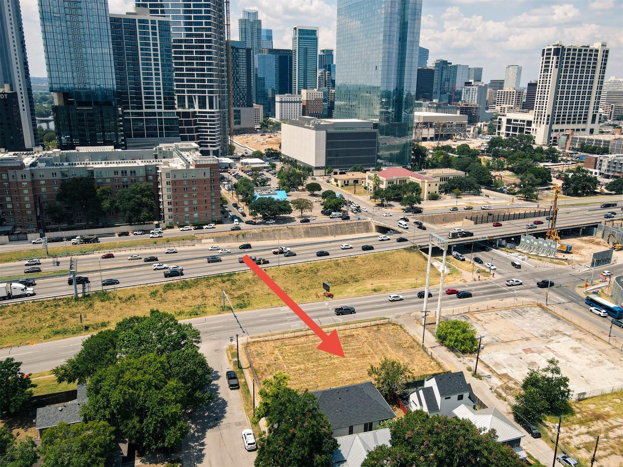 900 Willow, Austin, TX 78702 — photo 1