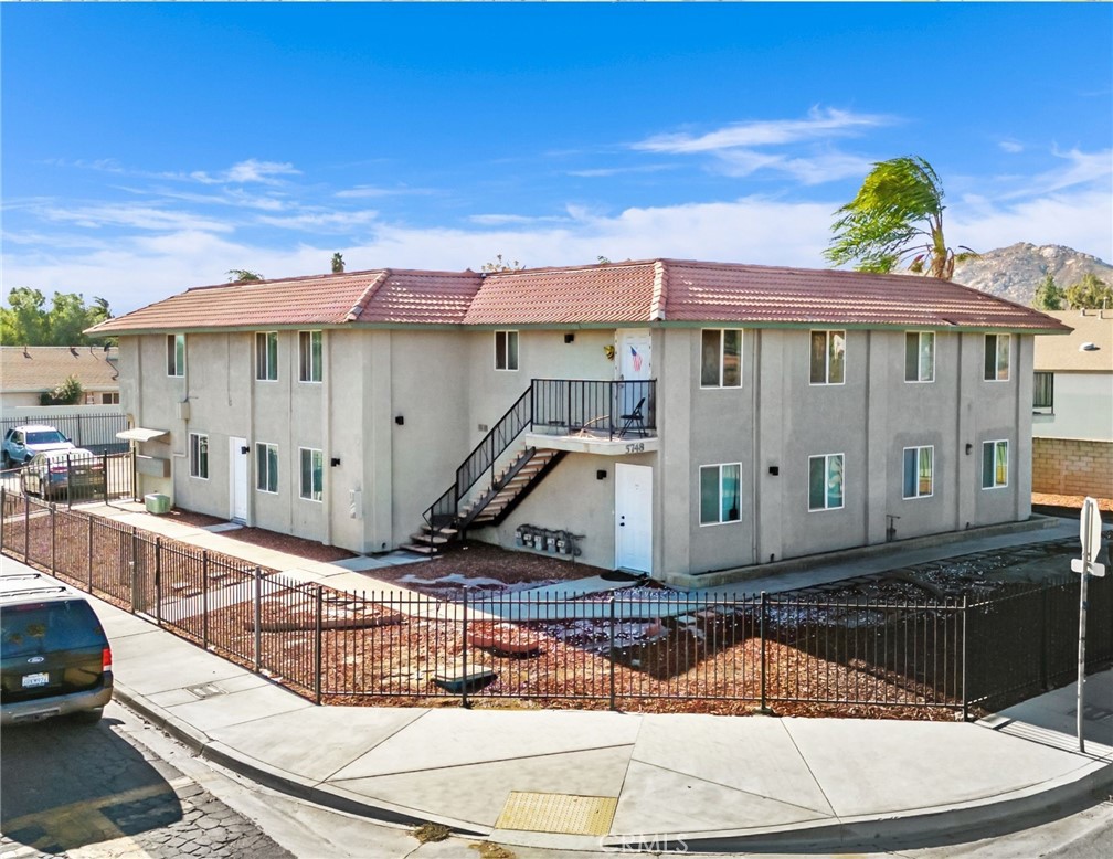 5748 Tilton Avenue, Jurupa Valley, CA 92509 — photo 1