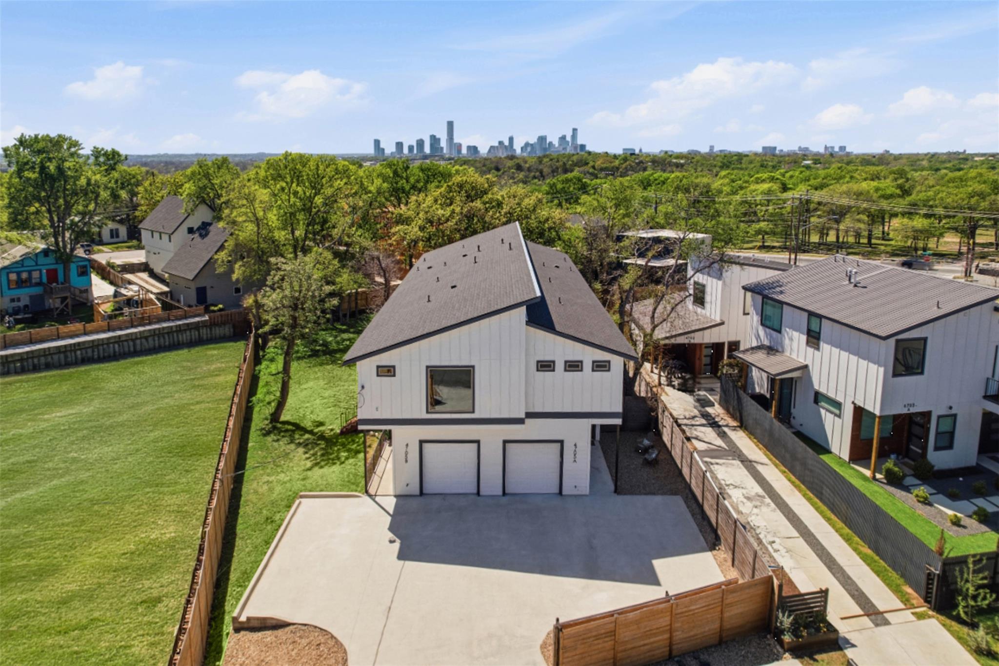 4705 Louis, Austin, TX 78721 — photo 1