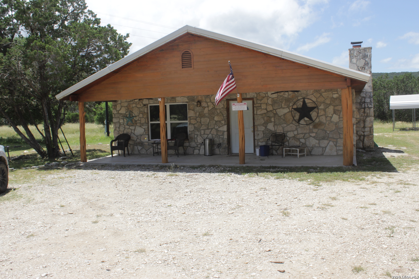 898 Old Rocksprings Road, Leakey, TX 78873 — photo 1