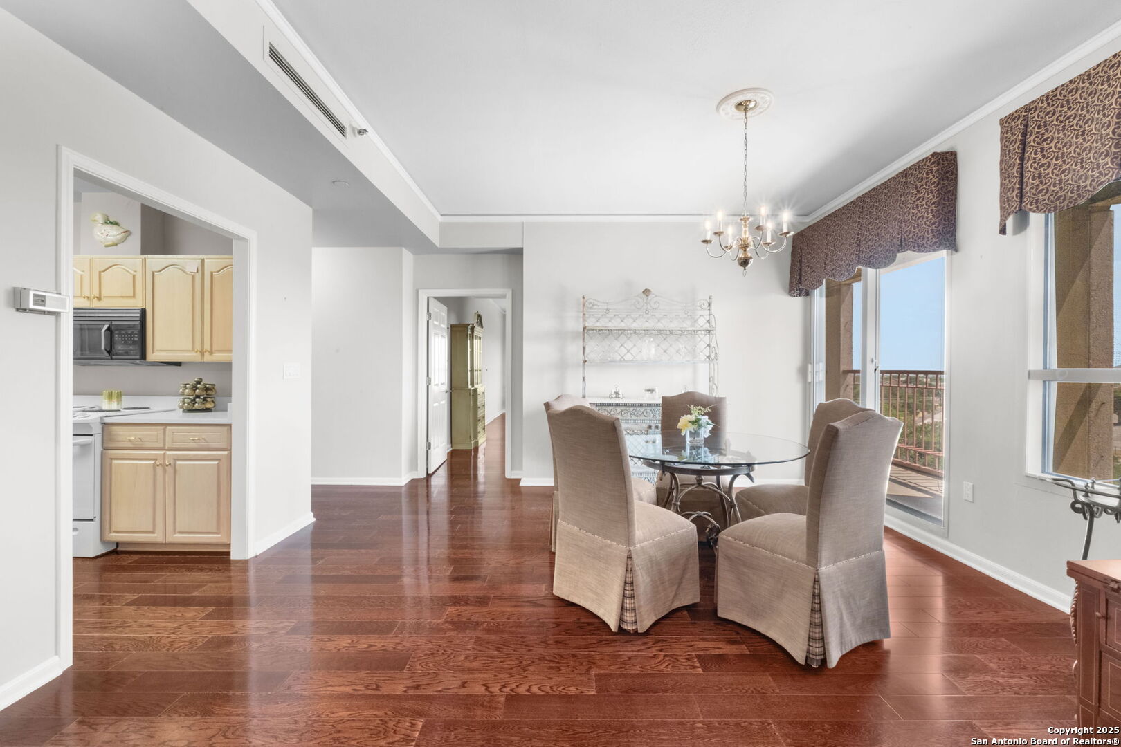 1 TOWERS PARK LN, ,  78209 — photo 1